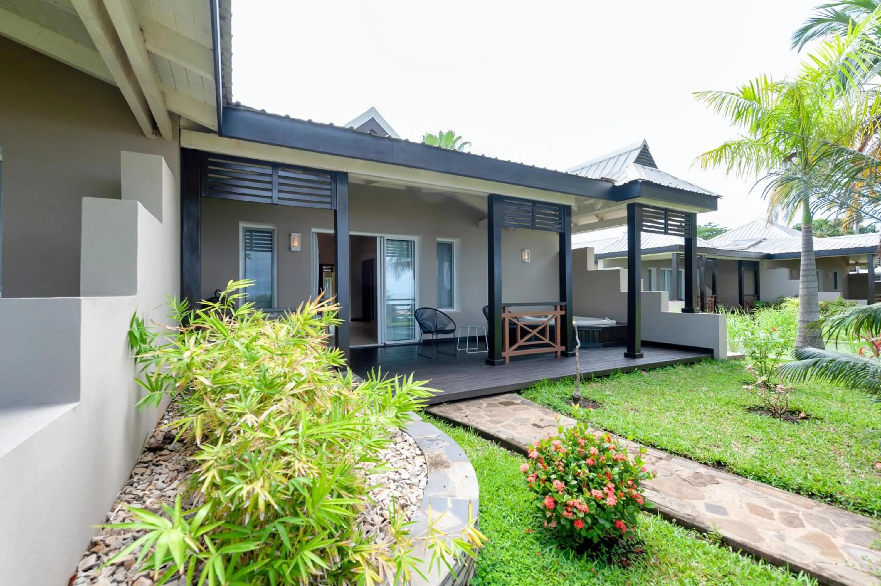 Property building in Palm Beach Resort & Spa