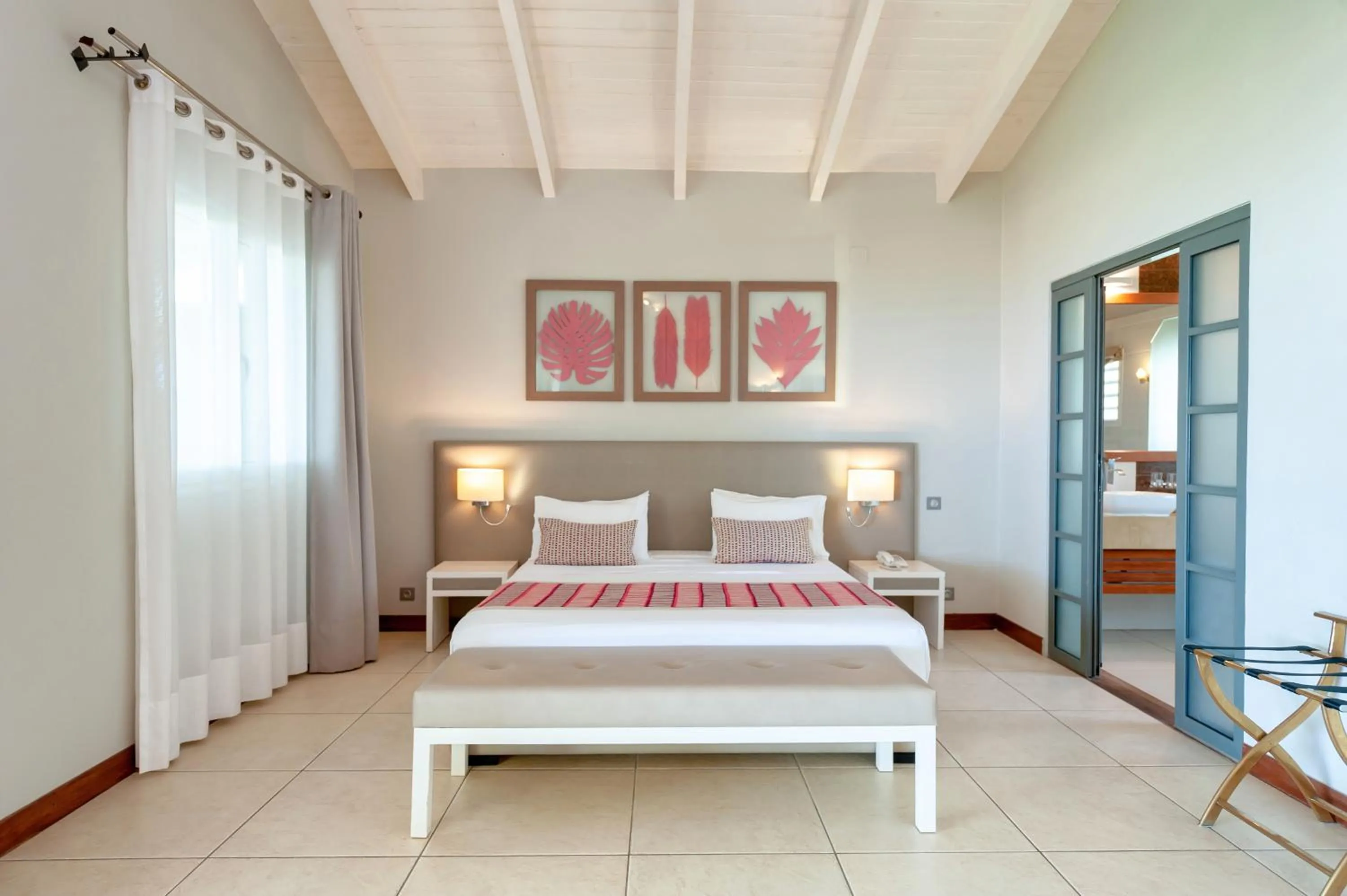 Bed in Palm Beach Resort & Spa