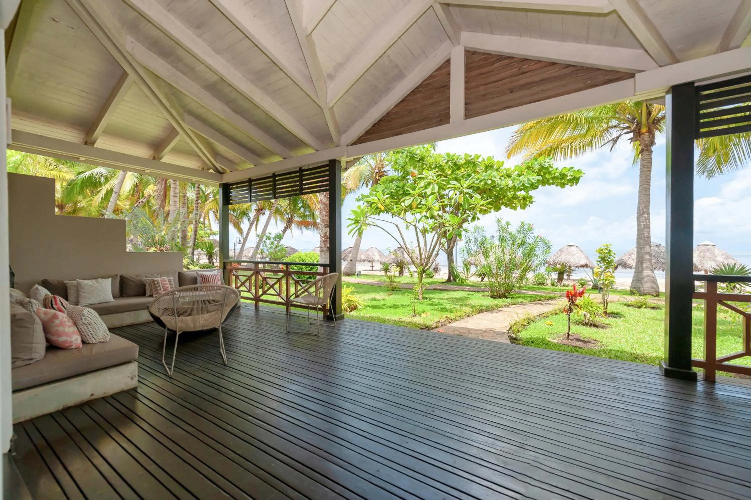 Patio in Palm Beach Resort & Spa