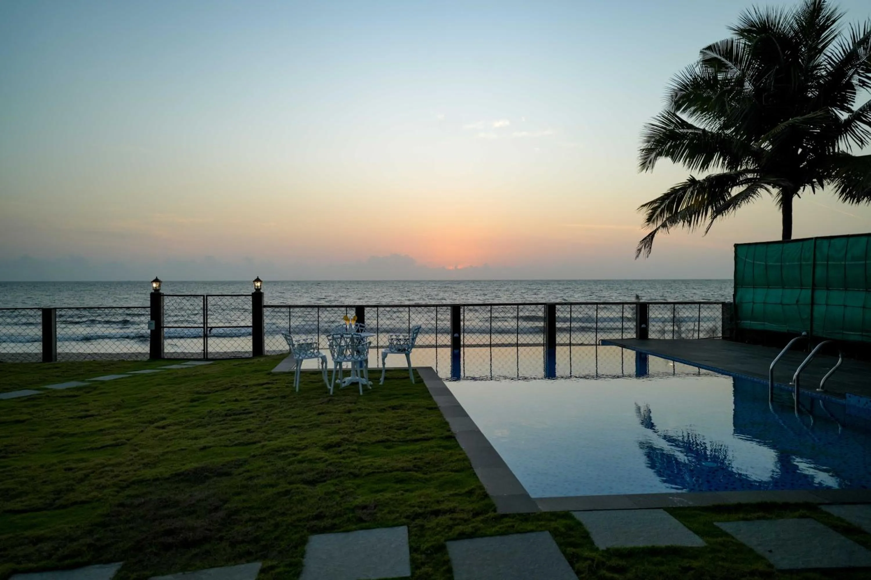 Sea view in Ragas - Marari Beach Villa By Perfect Stays