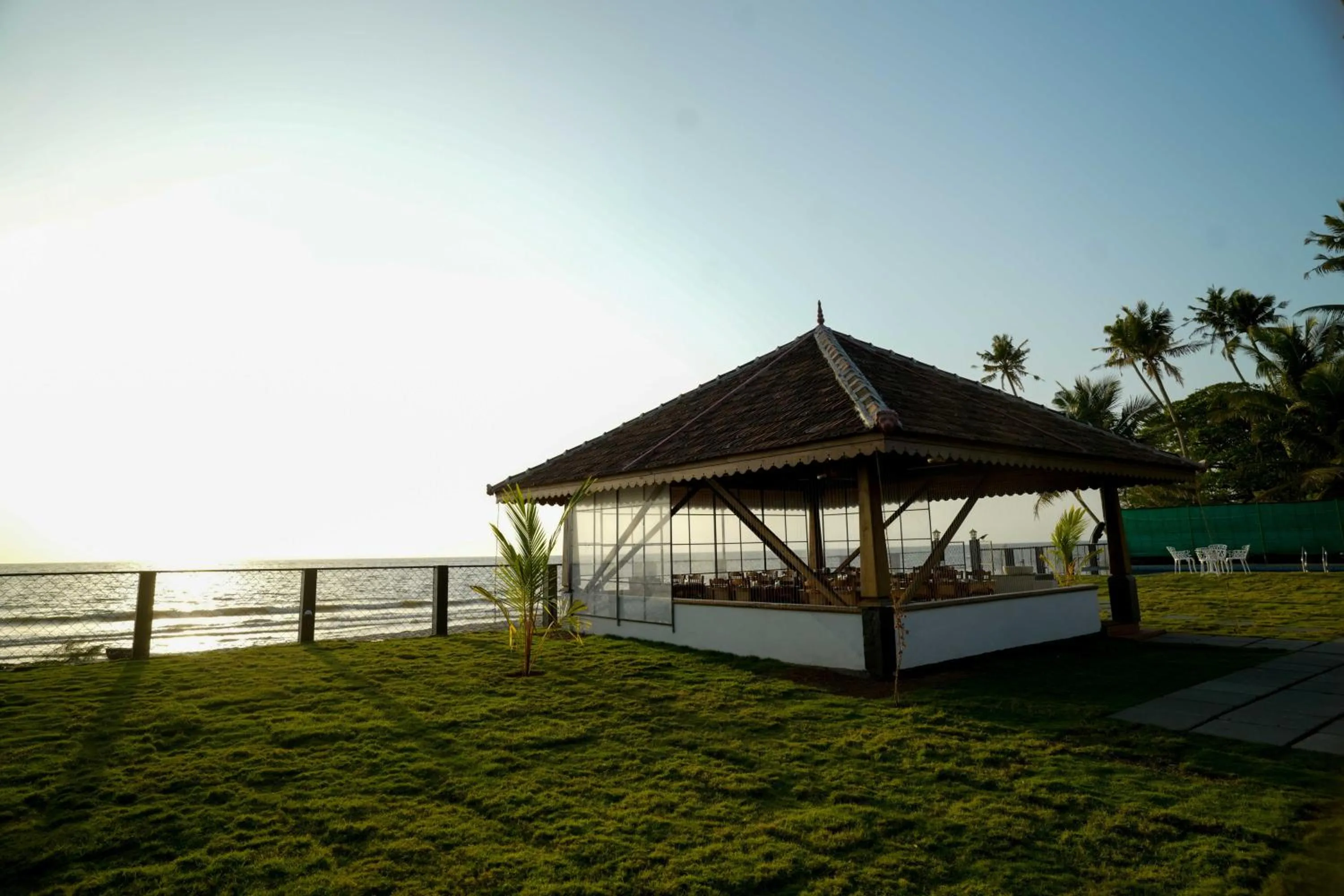 Restaurant/places to eat in Ragas - Marari Beach Villa By Perfect Stays