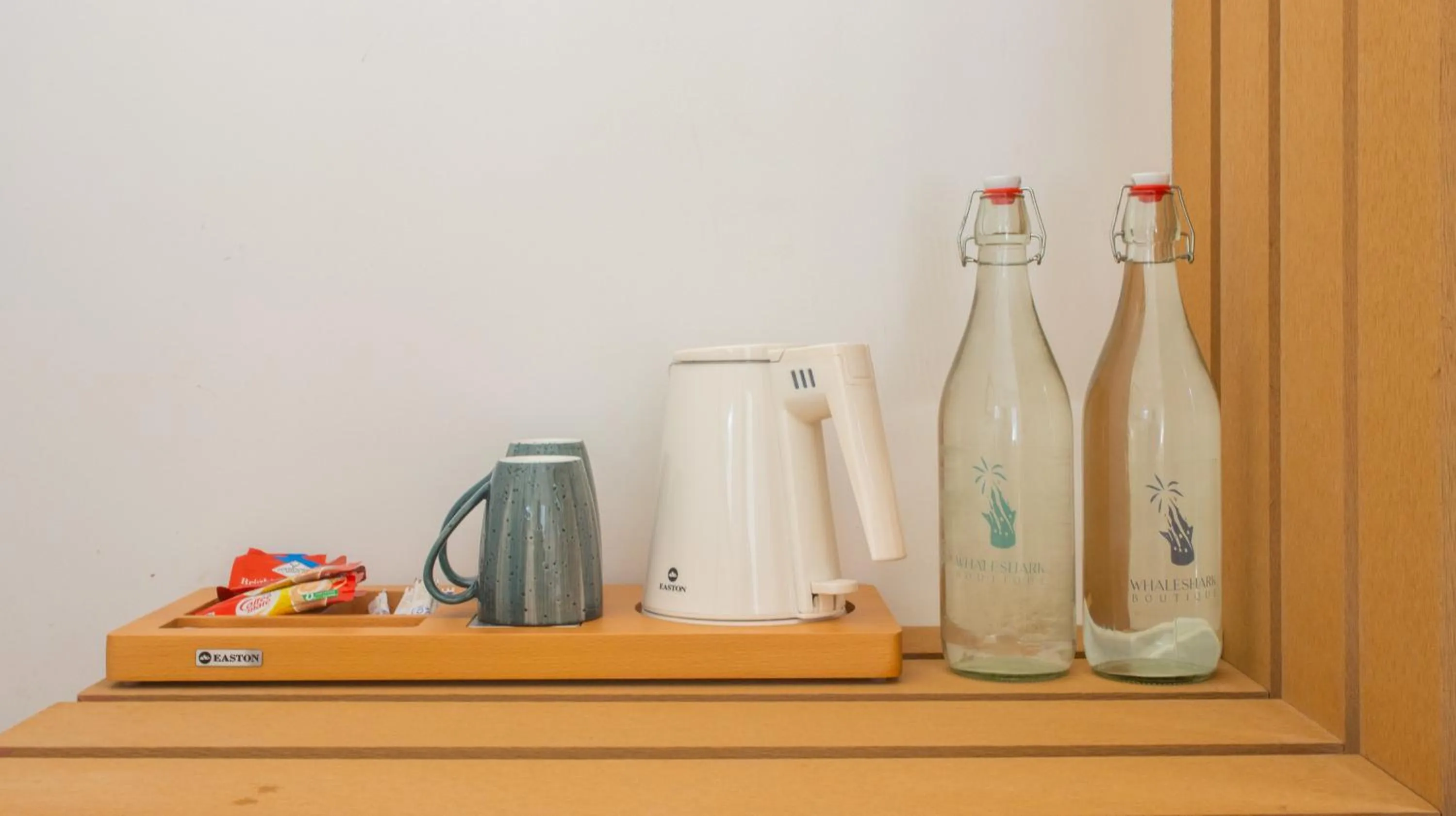 Coffee/tea facilities in Whale Shark Boutique