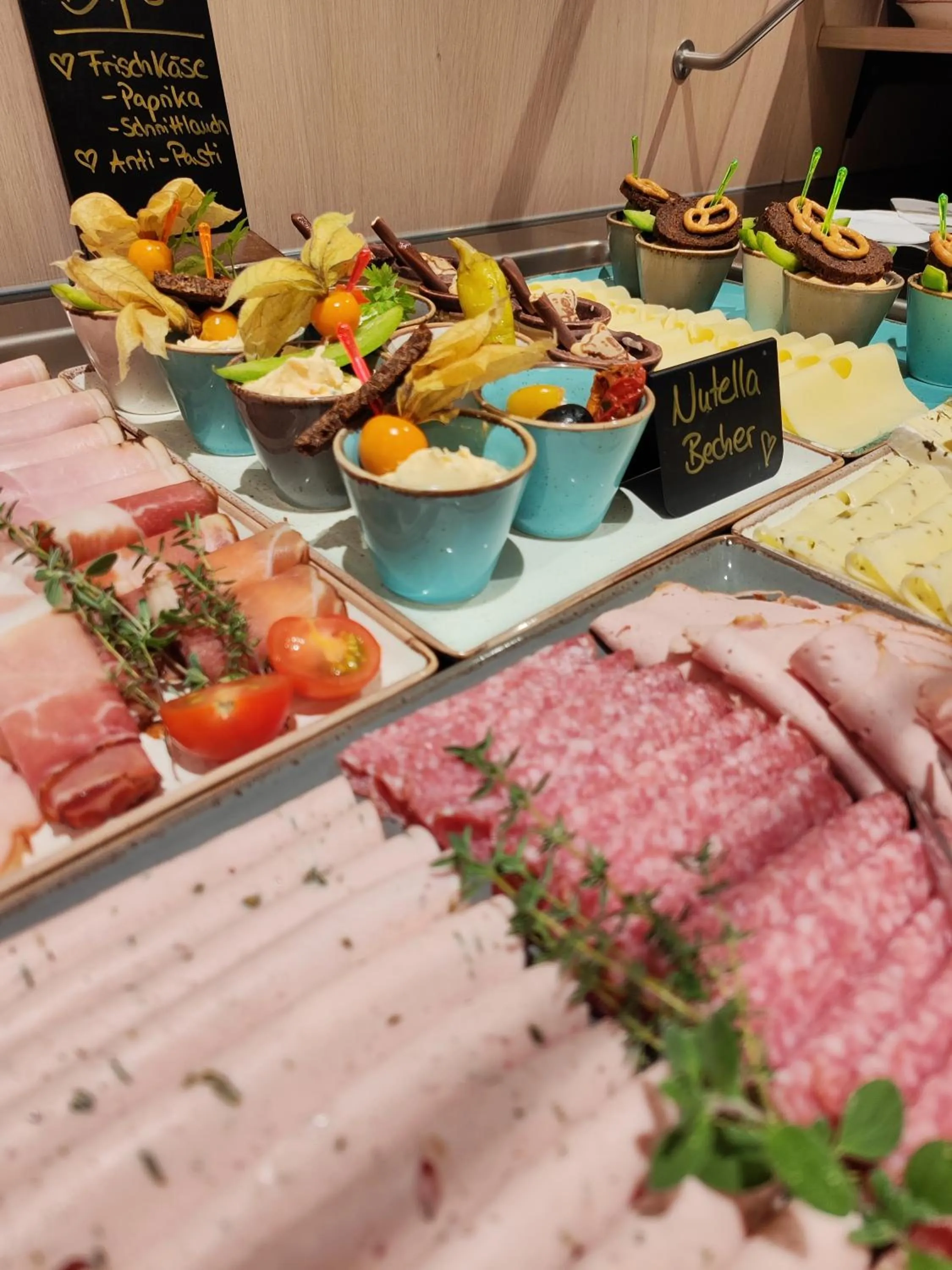 Breakfast in Hotel Lutz