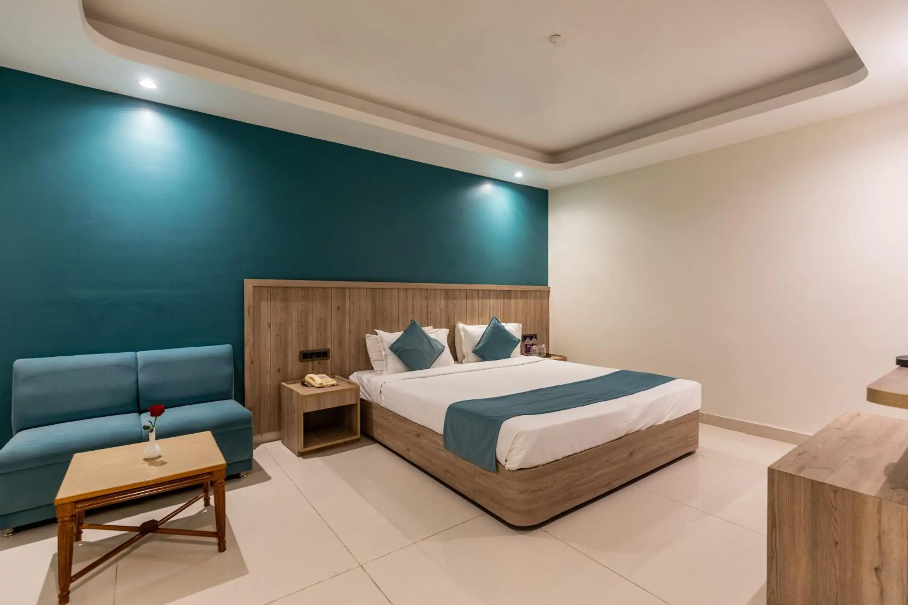 Superior Double Room - single occupancy in Hotel Amer Palace Superior Double Room - single occupancy in Hotel Amer Palace