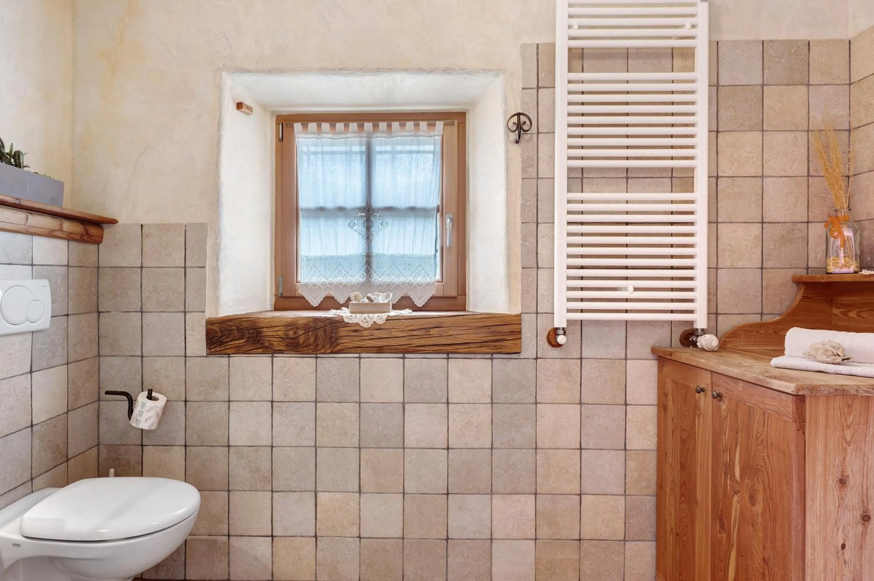 Bathroom in Agriturismo Alpenvidehof