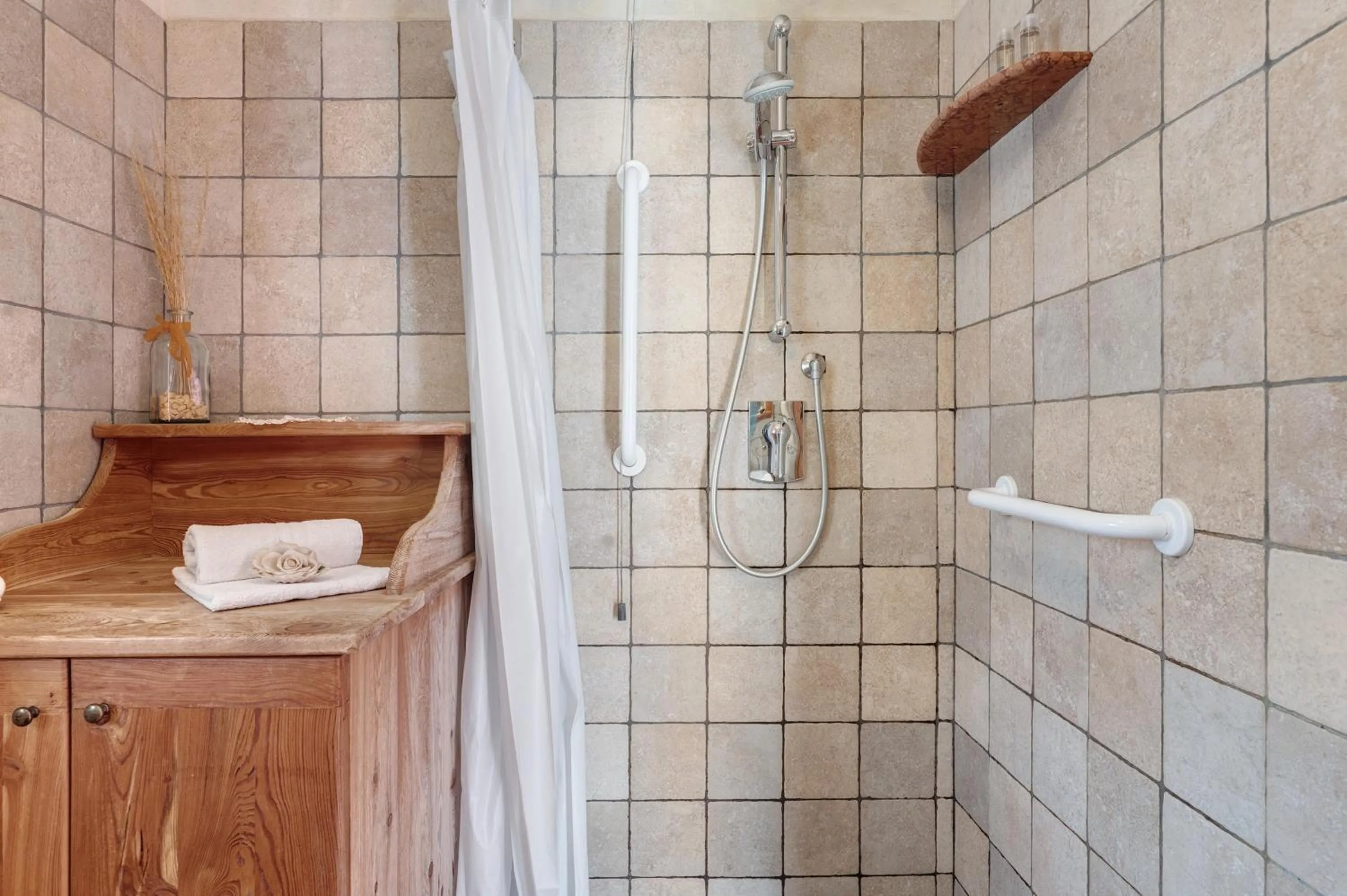 Bathroom in Agriturismo Alpenvidehof