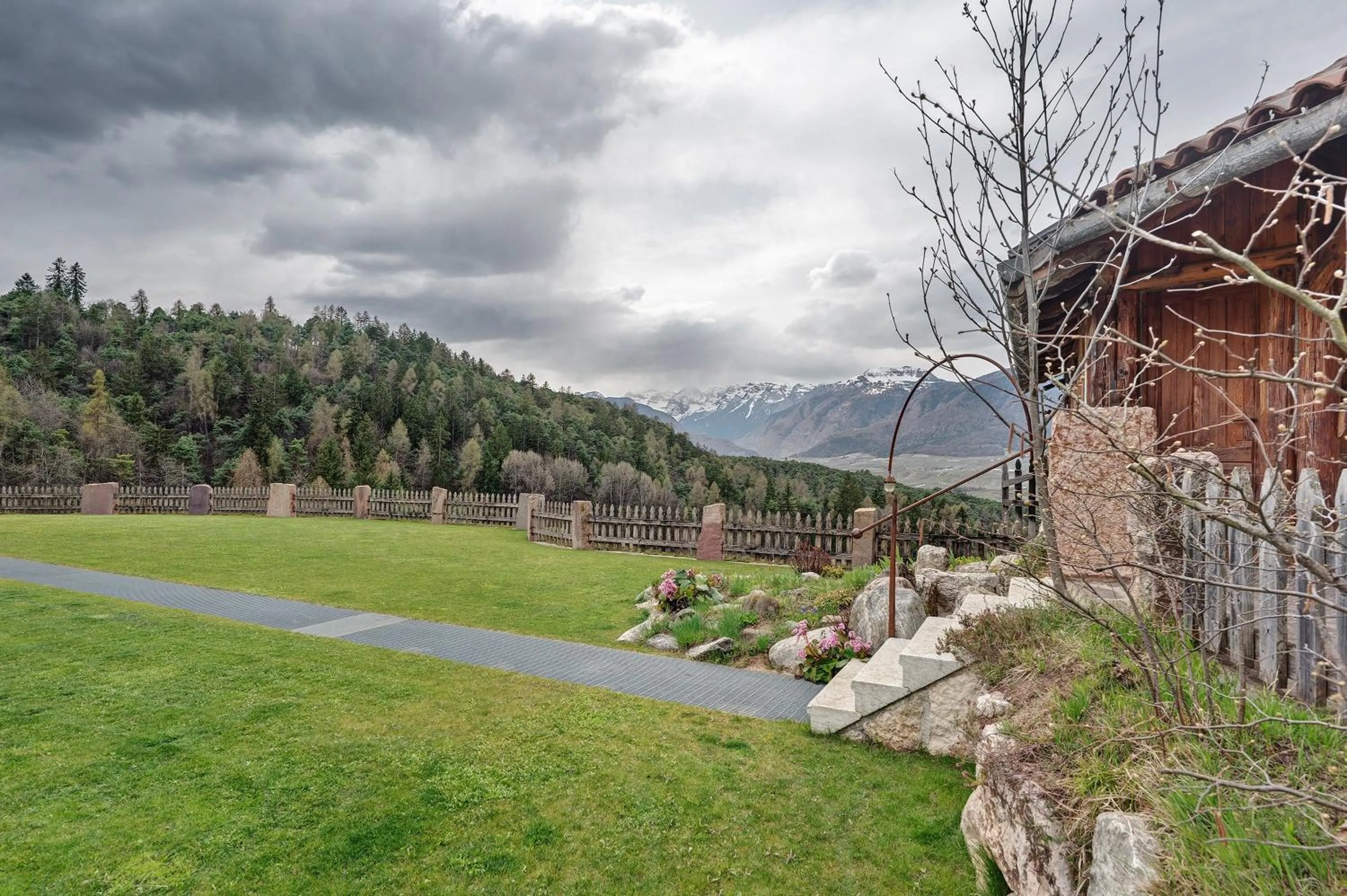 Property building in Agriturismo Alpenvidehof