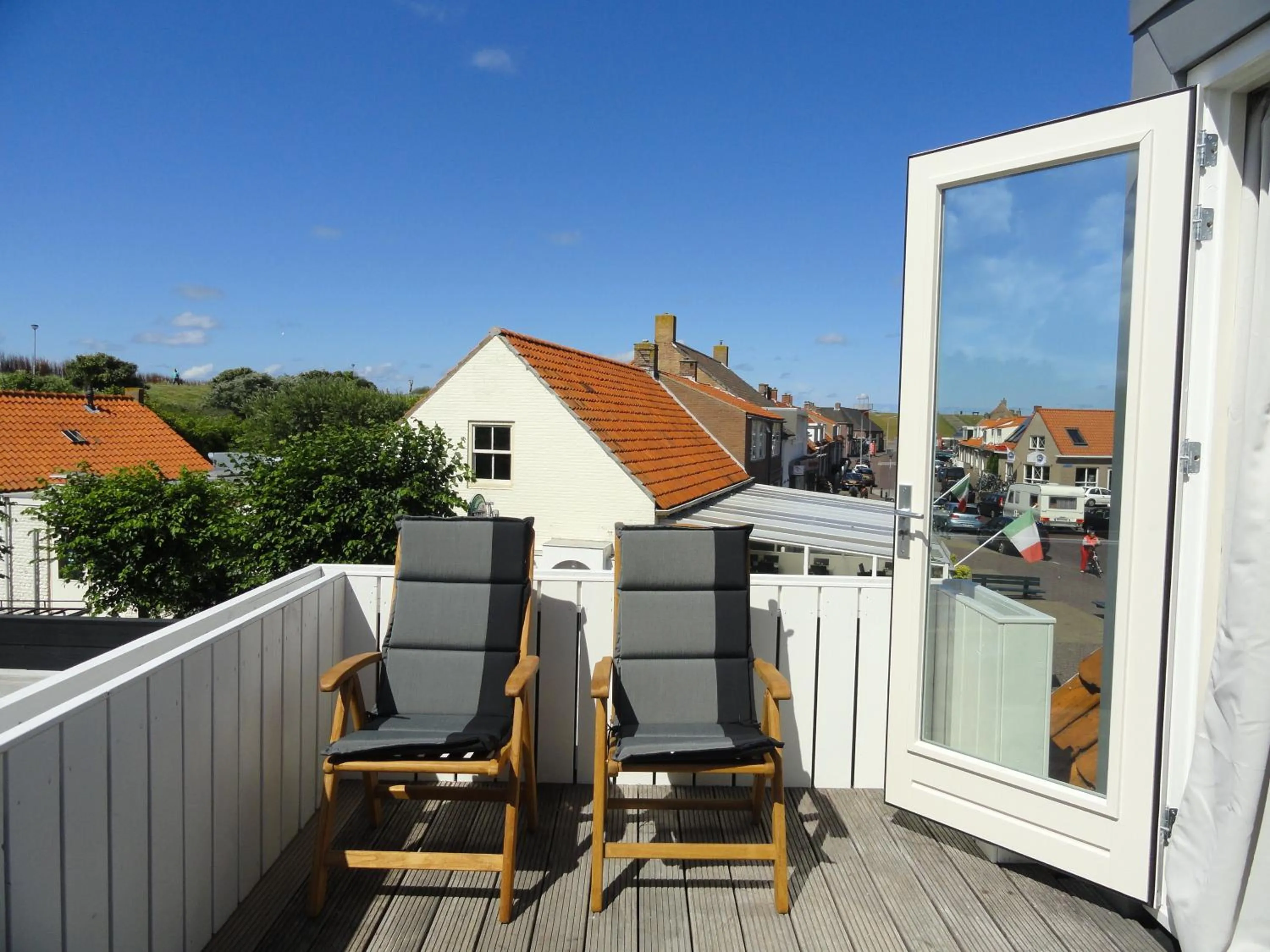 Summer in Studio aan Zee