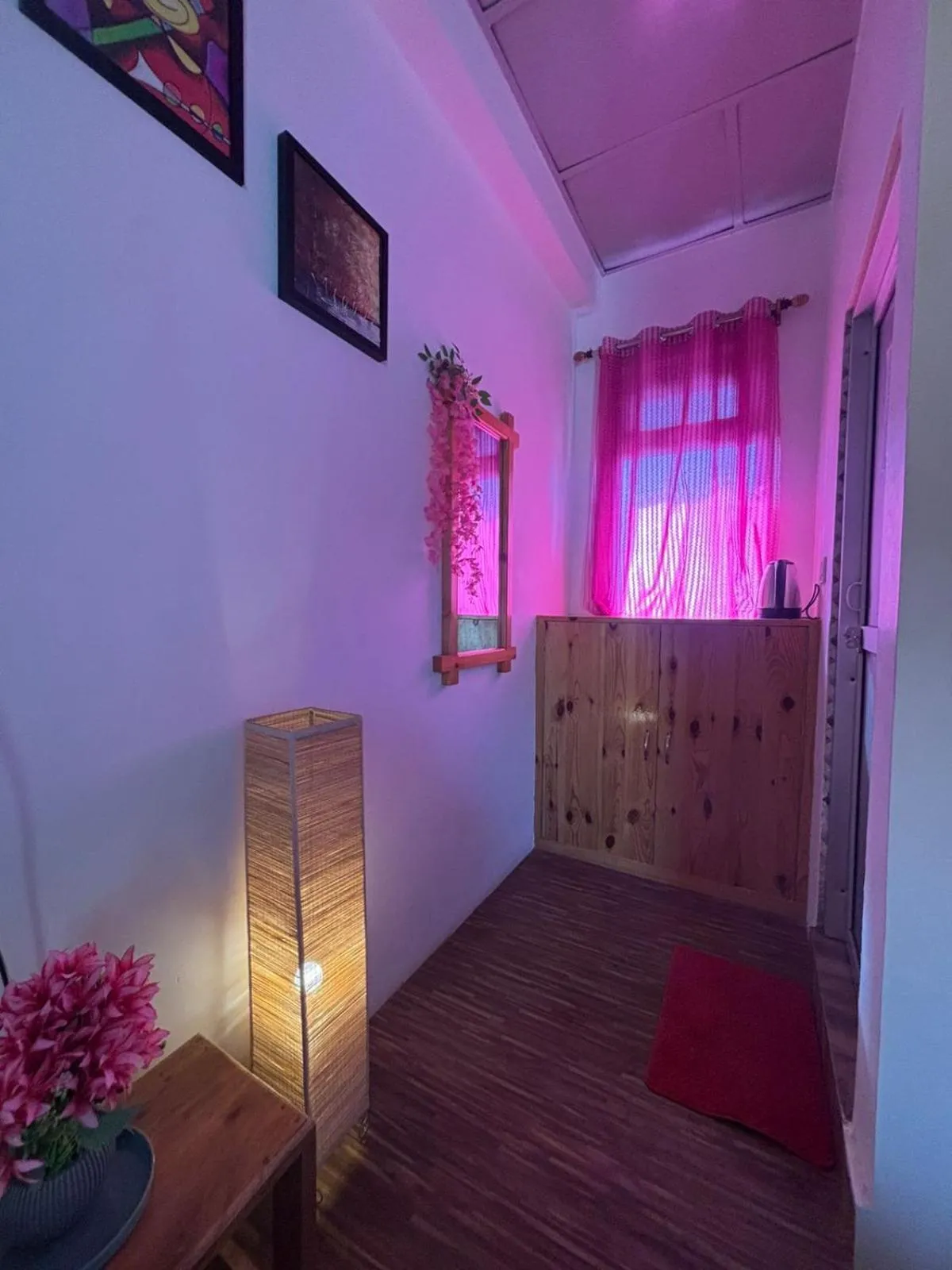 Bedroom in The Hood