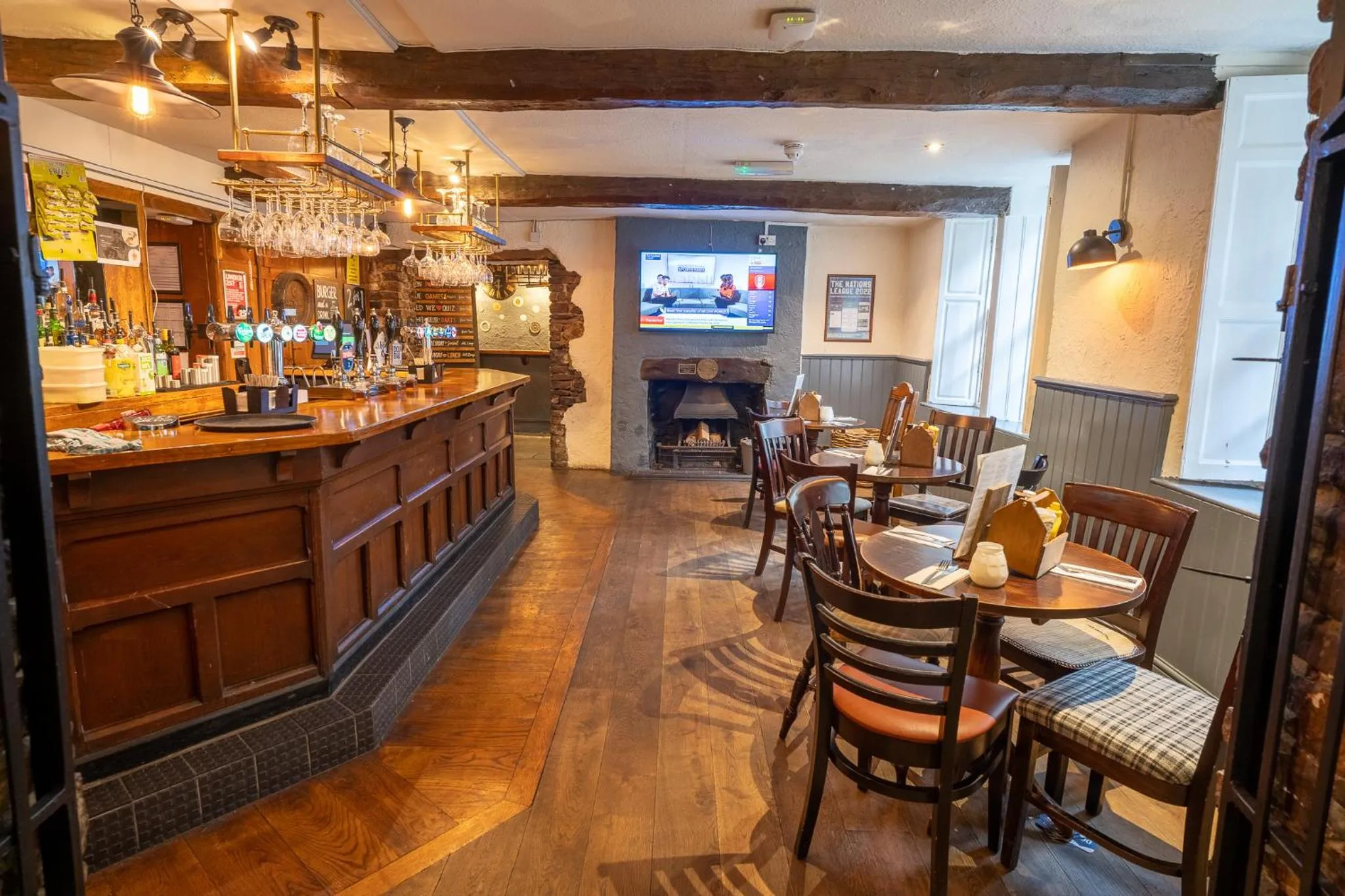 Restaurant/places to eat in Snooty Fox