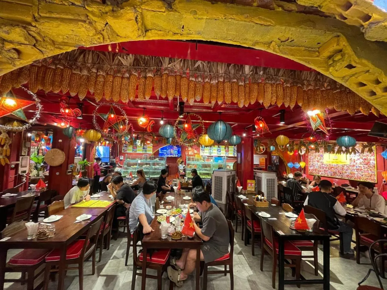 Restaurant/places to eat in THE RICE HOTEL Nong Thon Dai Viet 131 Bui Vien