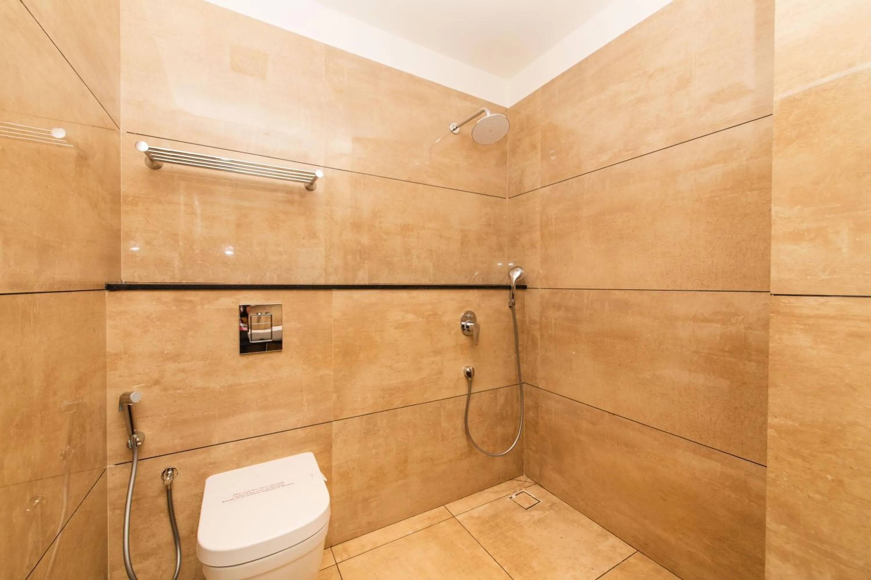 Shower in Hotel Mysore Radiance