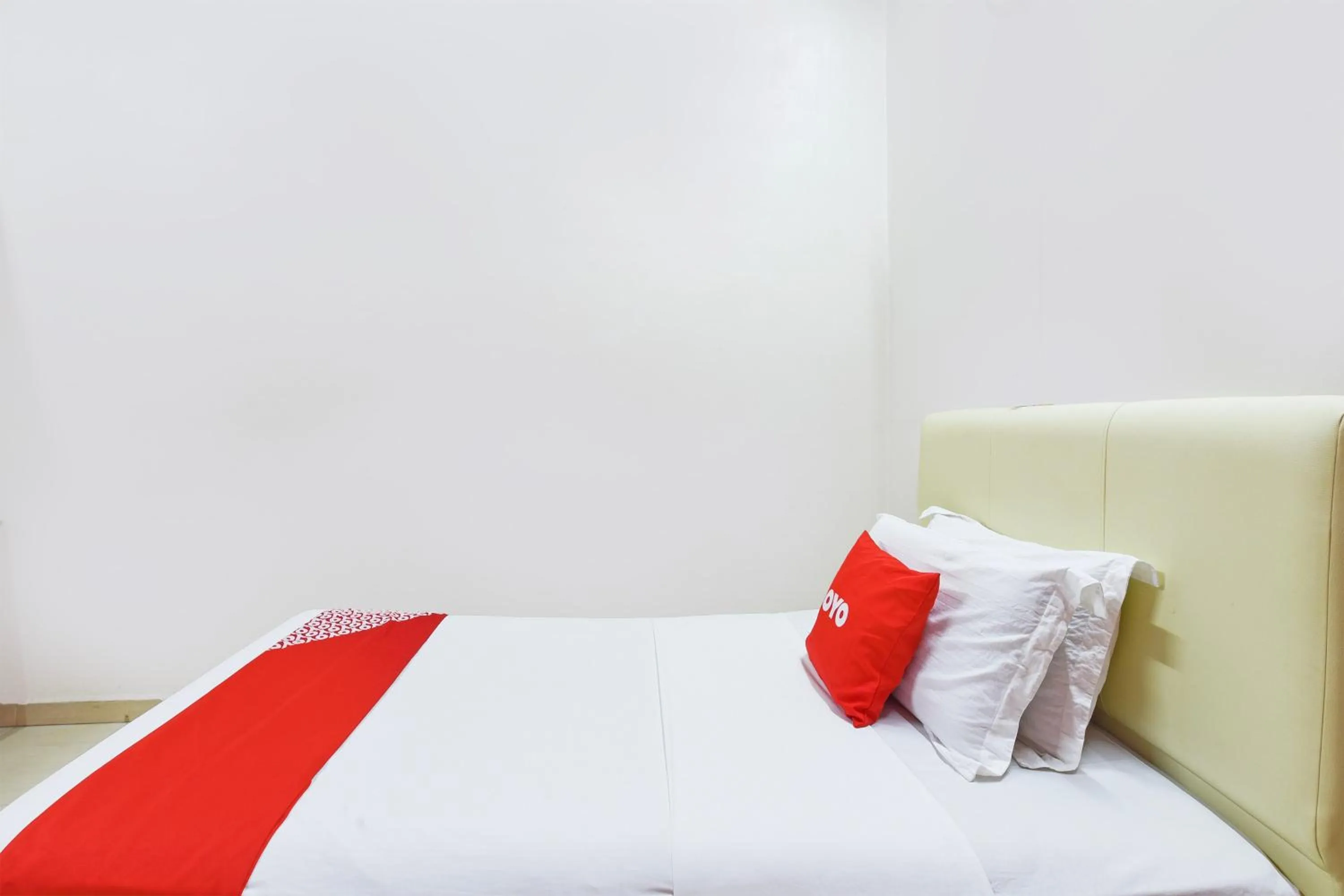 Bedroom in OYO 91052 Hotel Kenangan