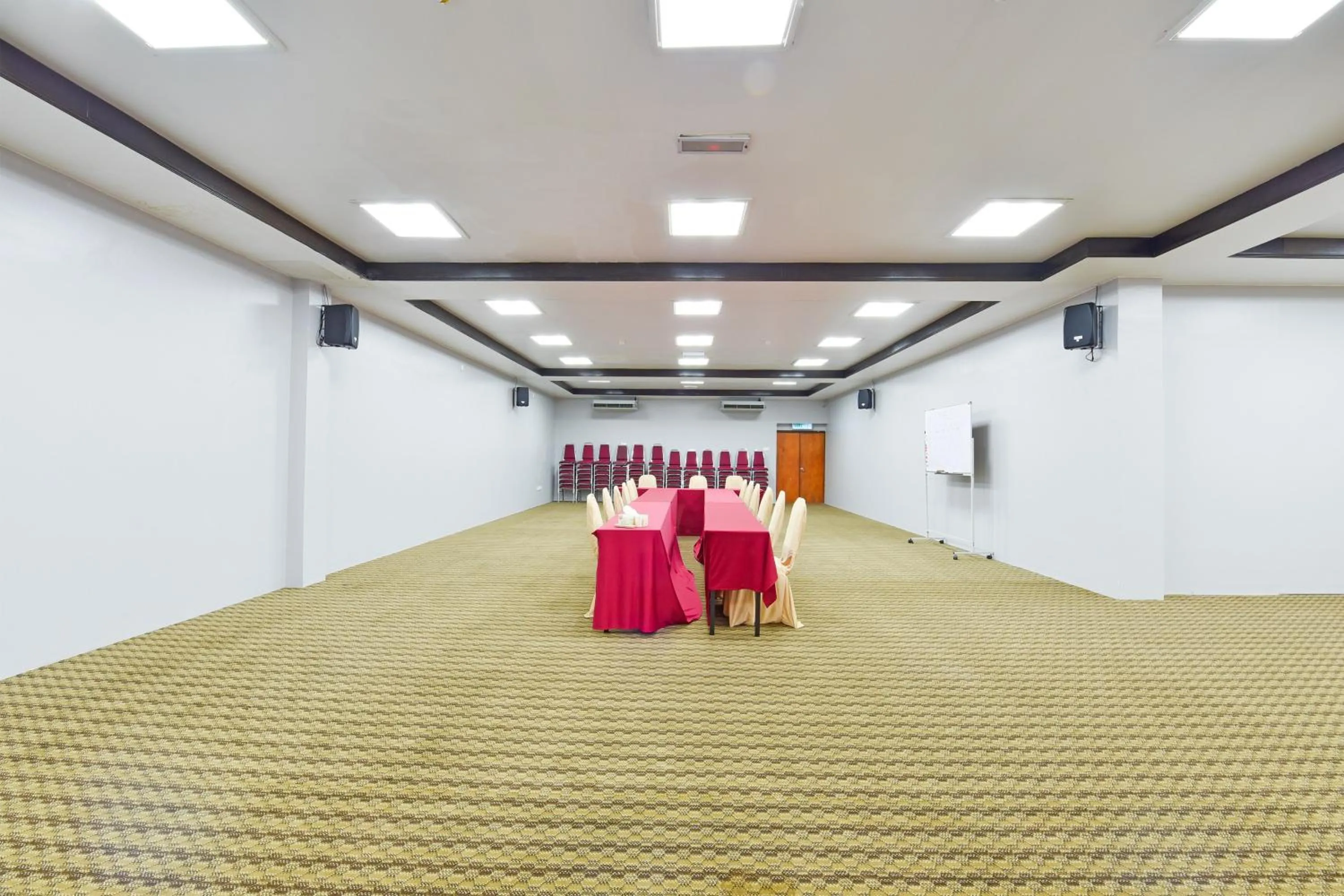 Lobby or reception in OYO 91052 Hotel Kenangan