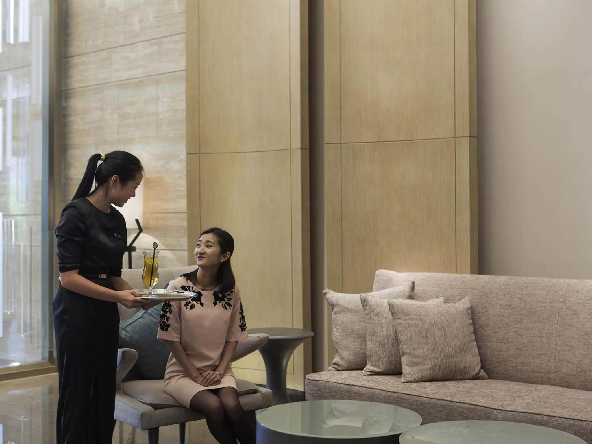 Lounge or bar in Pullman Taiyuan