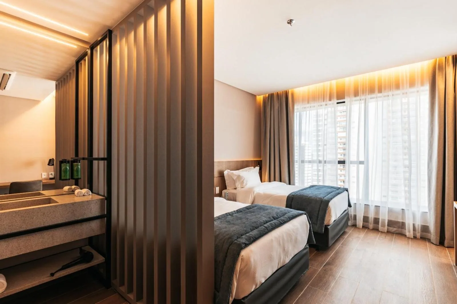 Photo of the whole room, Bed in WTC Goiânia Stay & Hotel by Atlantica