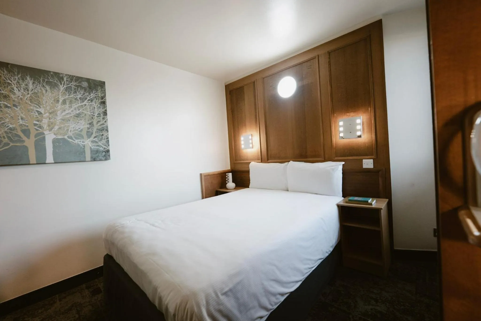 Bed in STG Hotel Oxford Street - formerly St Giles London Hotel