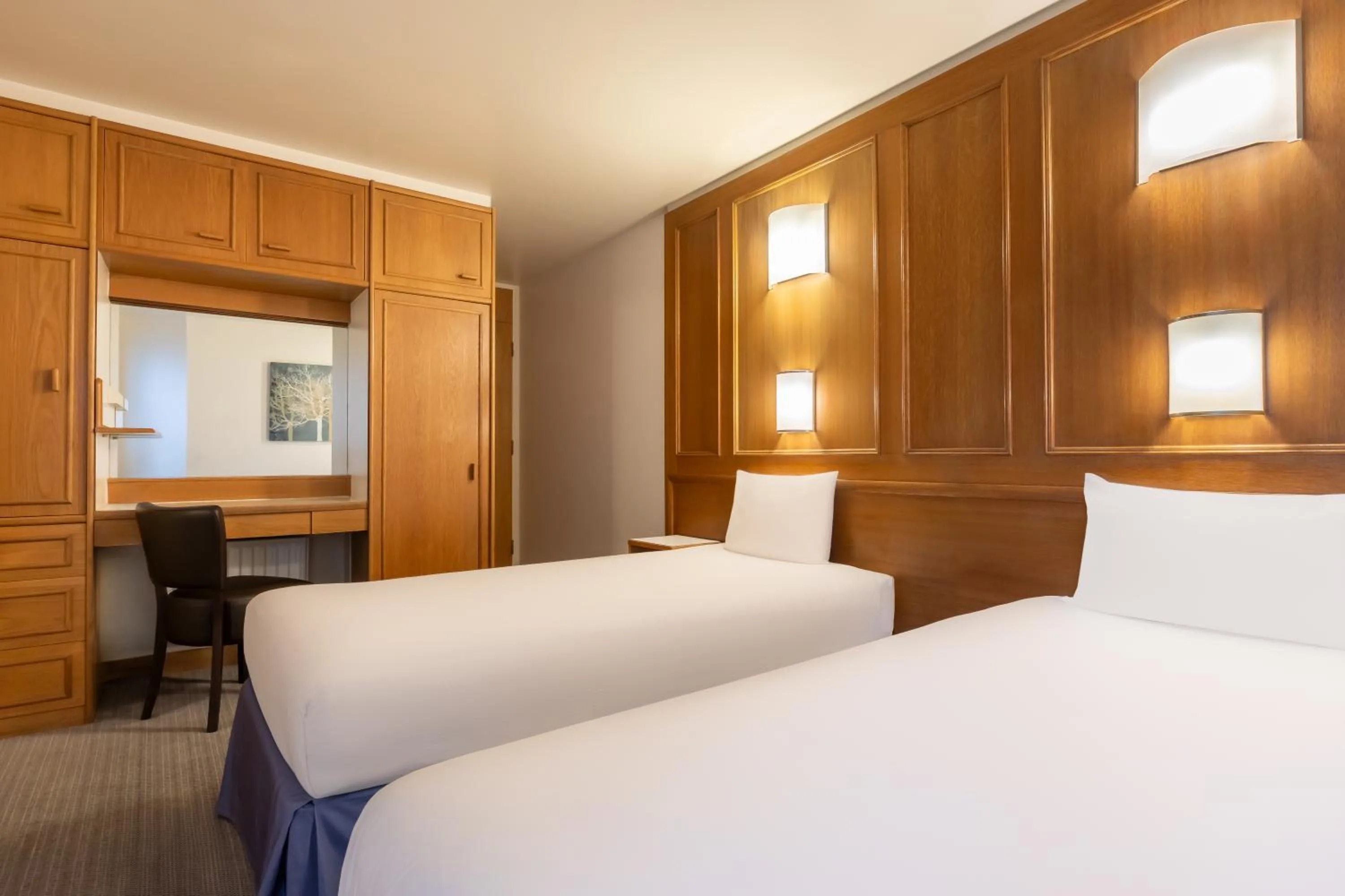 STG Hotel Oxford Street - formerly St Giles London Hotel