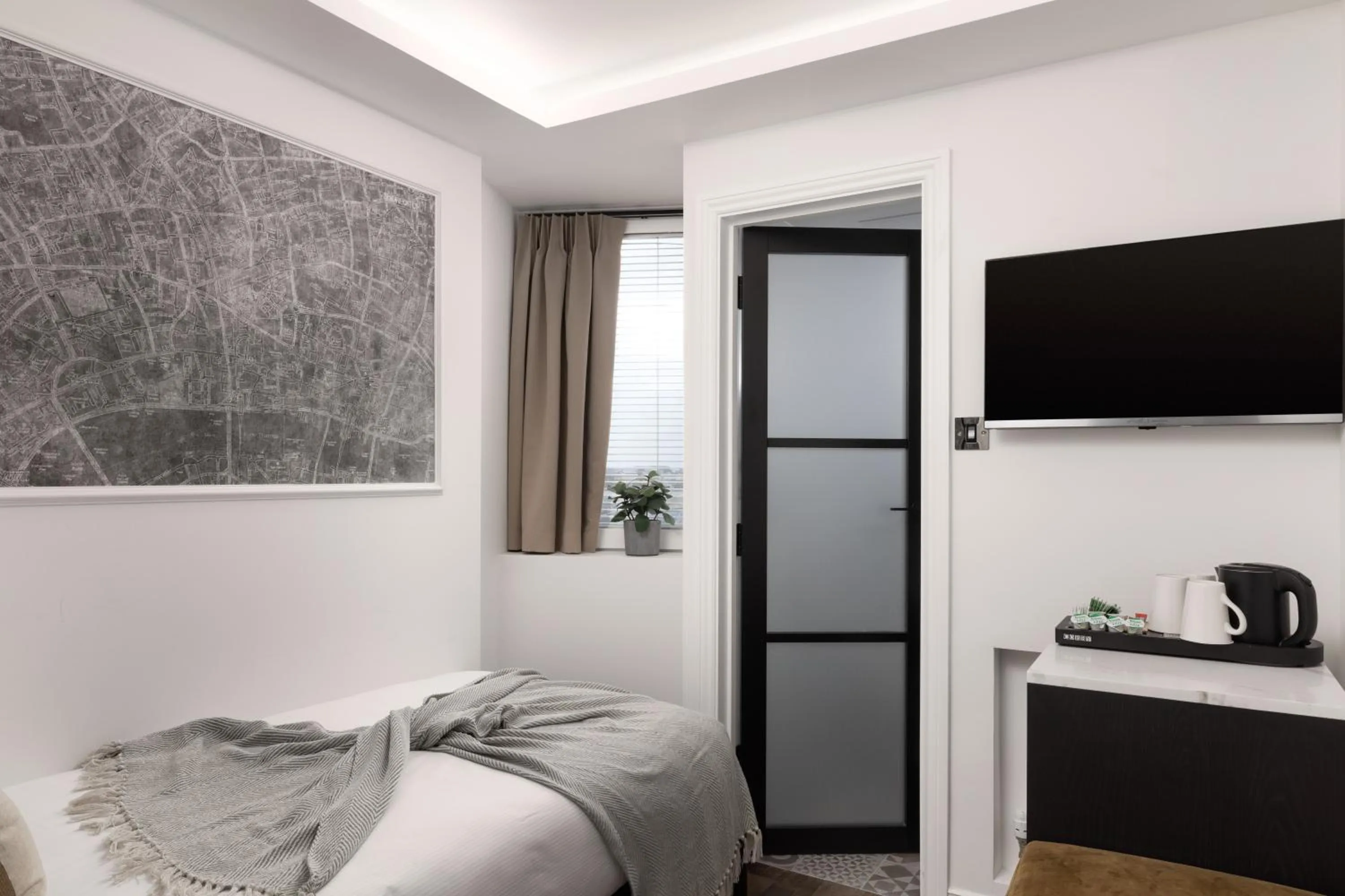 Bedroom, Bed in St Giles London – A St Giles Hotel