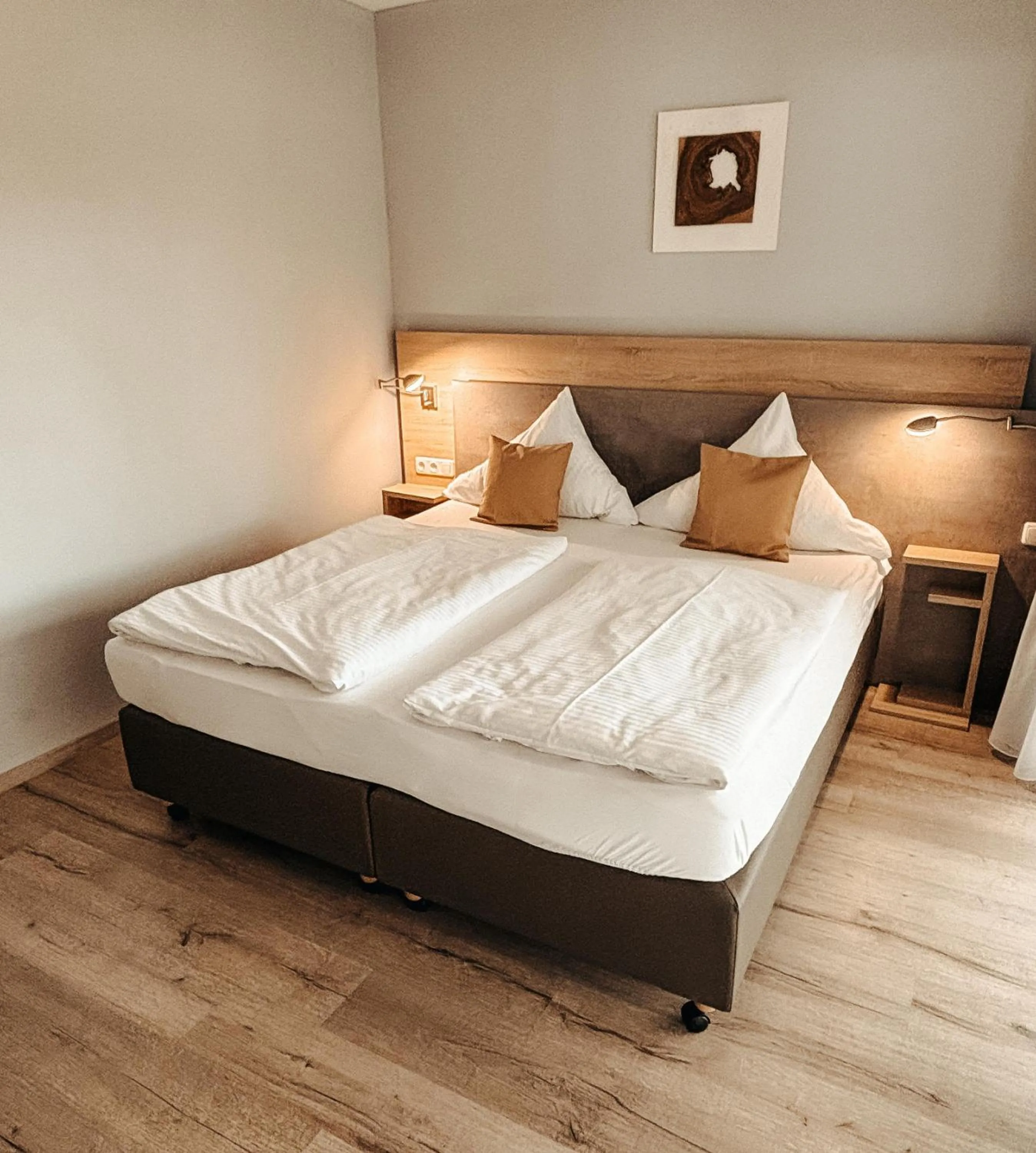 Bed in Komm' In Hotel