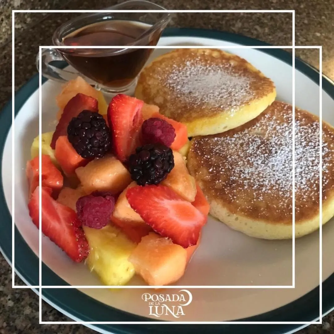 Breakfast in Hotel Posada de la Luna