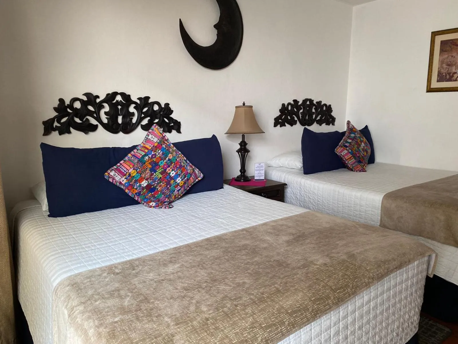 Bed in Hotel Posada de la Luna