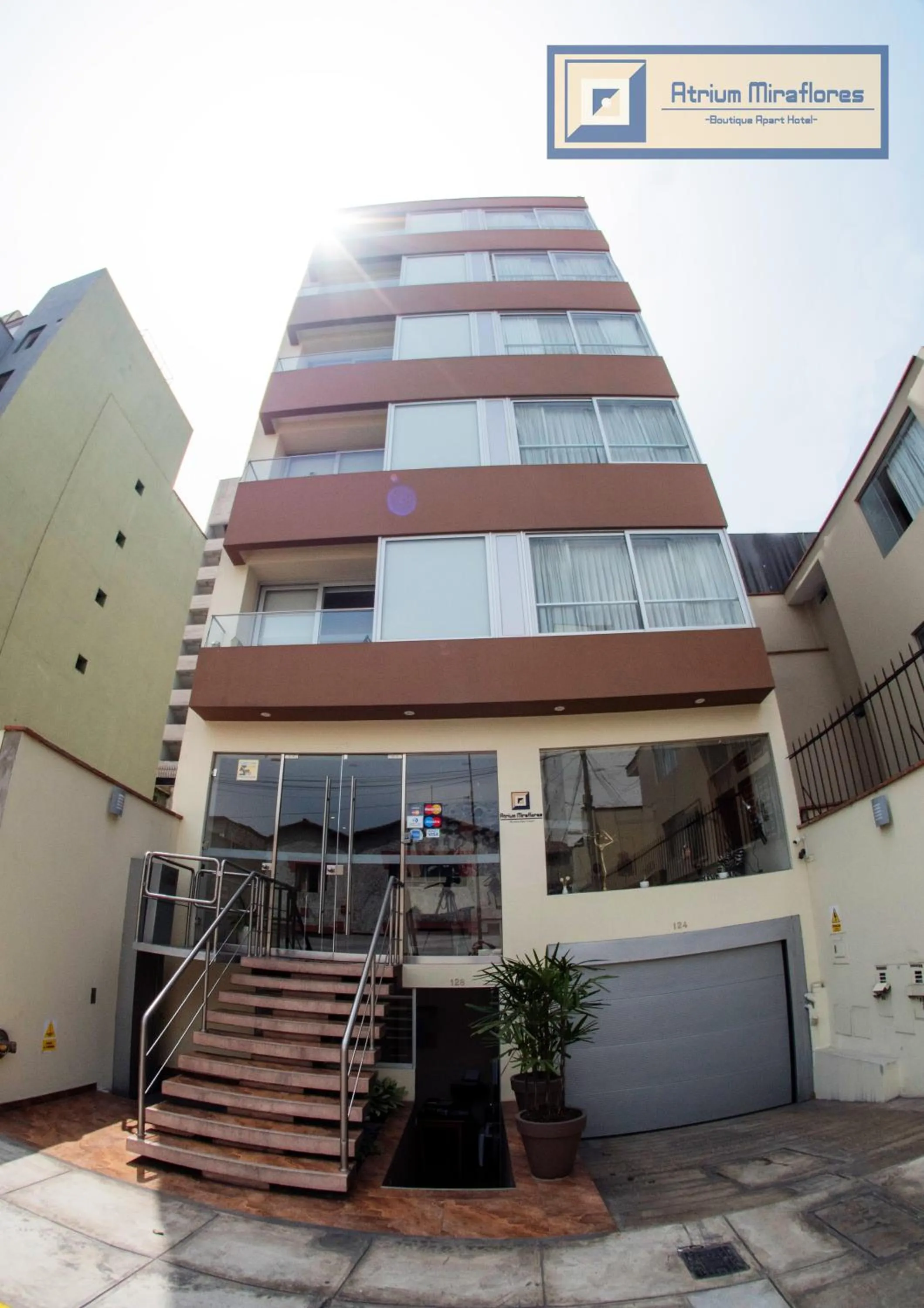 Facade/entrance in Atrium Miraflores Hotel