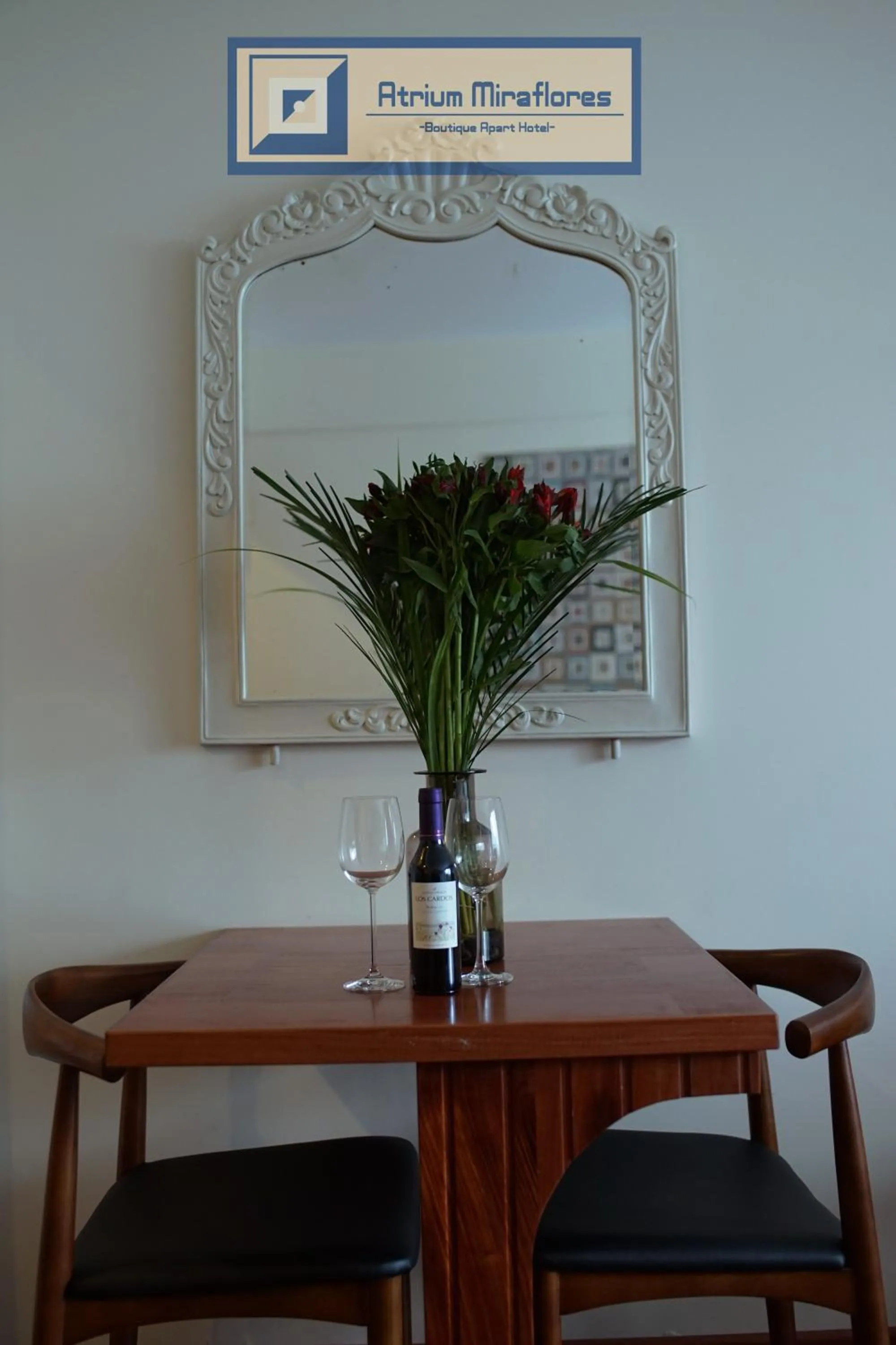 Dining area in Atrium Miraflores Hotel