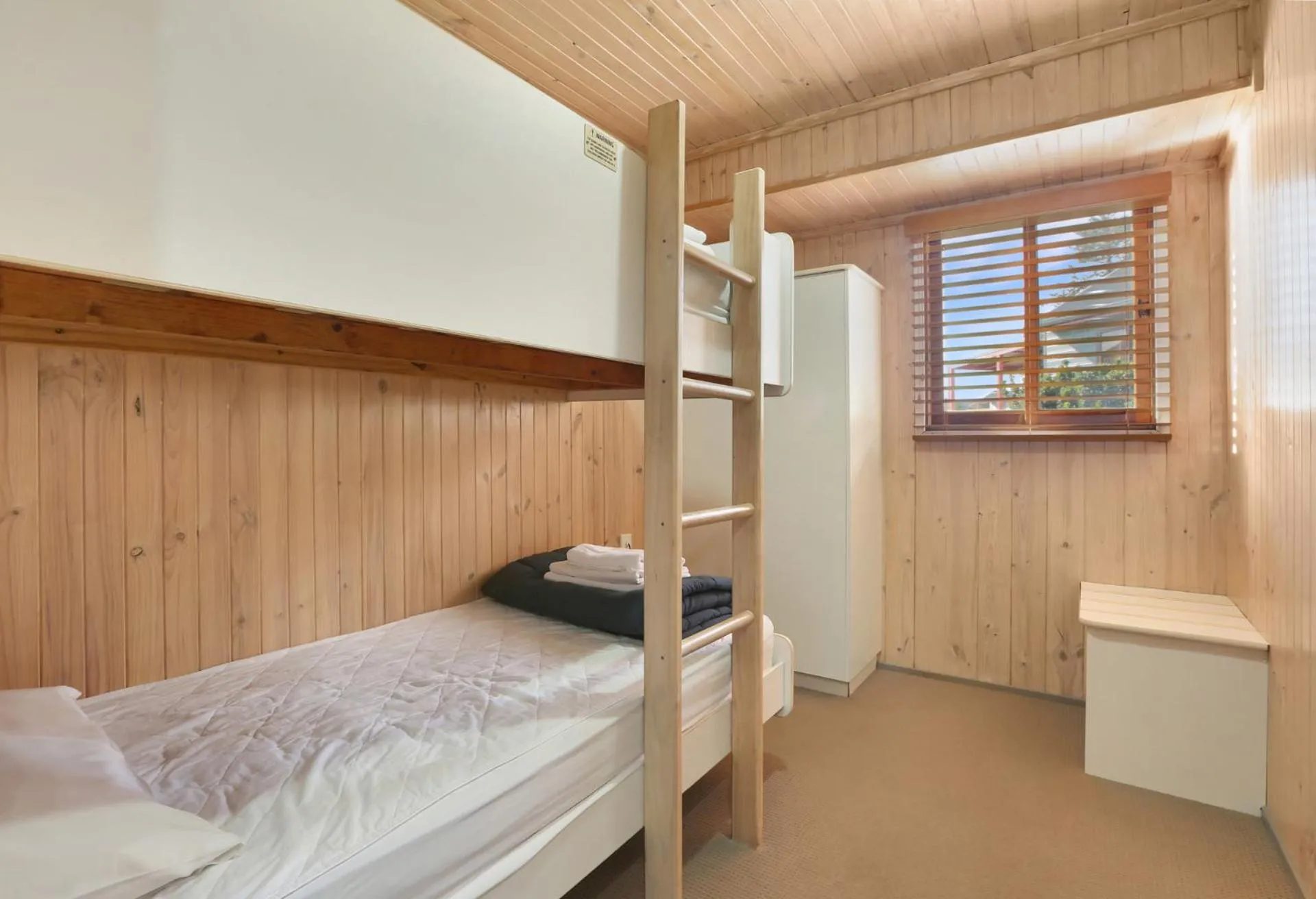 Bed in Kiama Harbour Cabins
