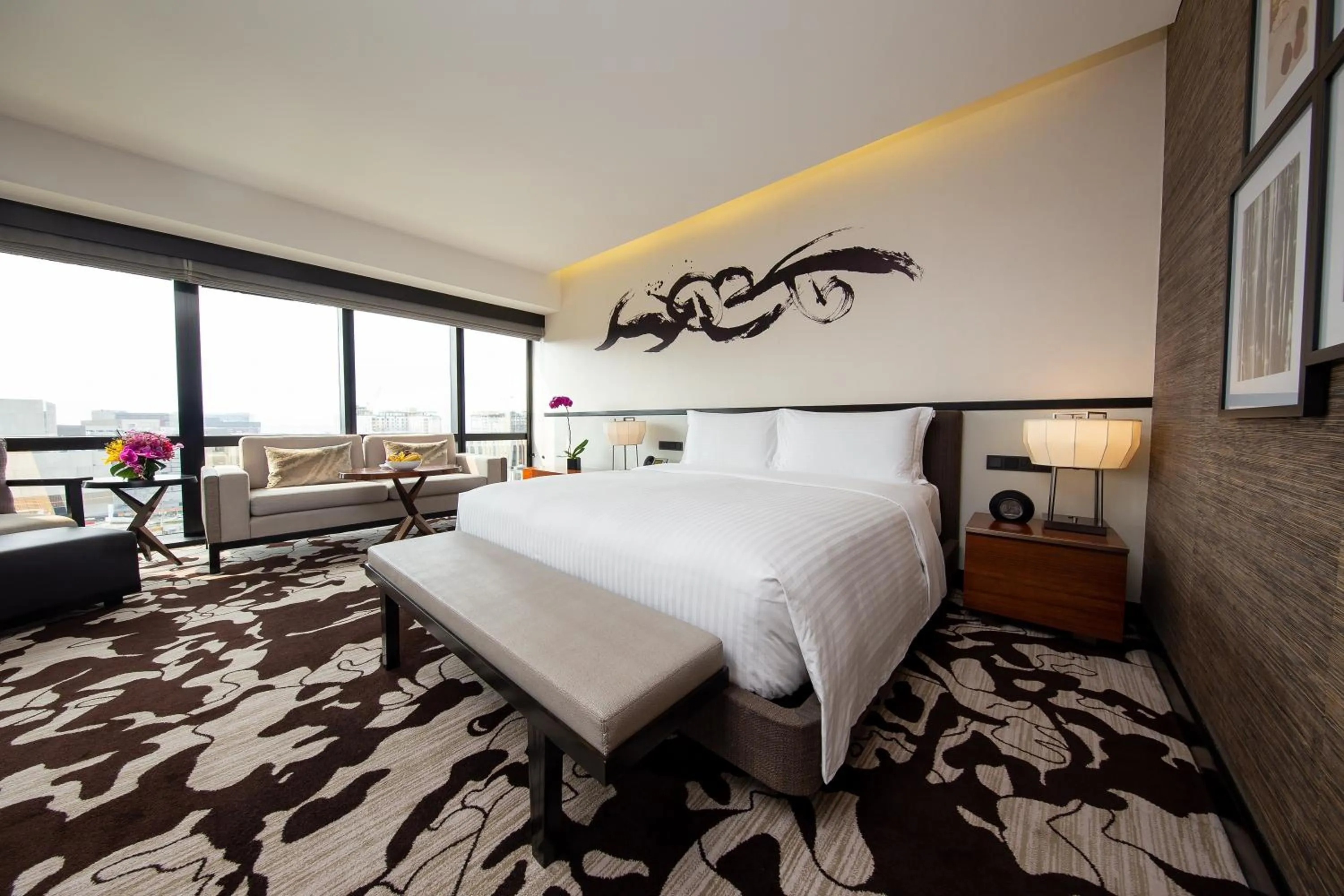 Bedroom, Bed in City of Dreams - Nobu Hotel Manila