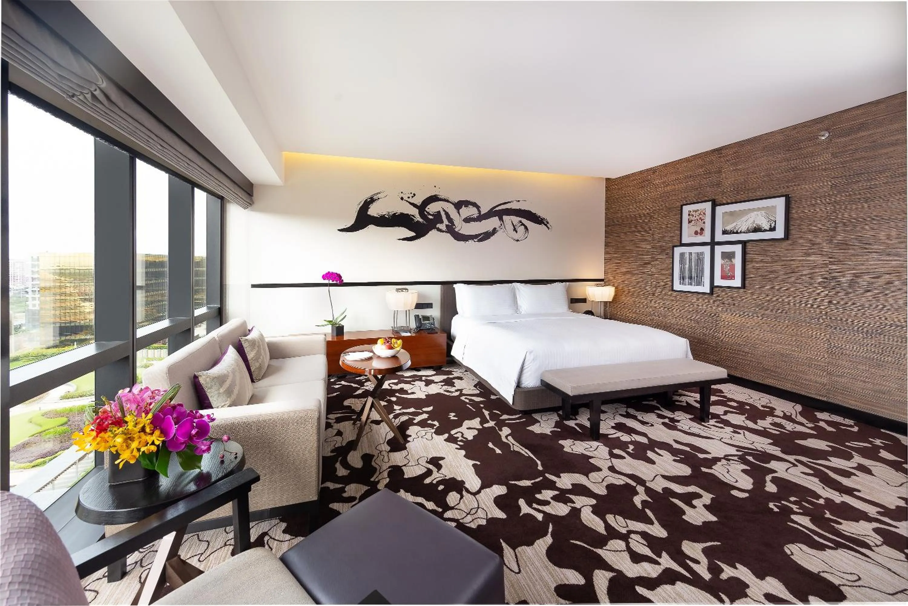 Bedroom, Bed in City of Dreams - Nobu Hotel Manila