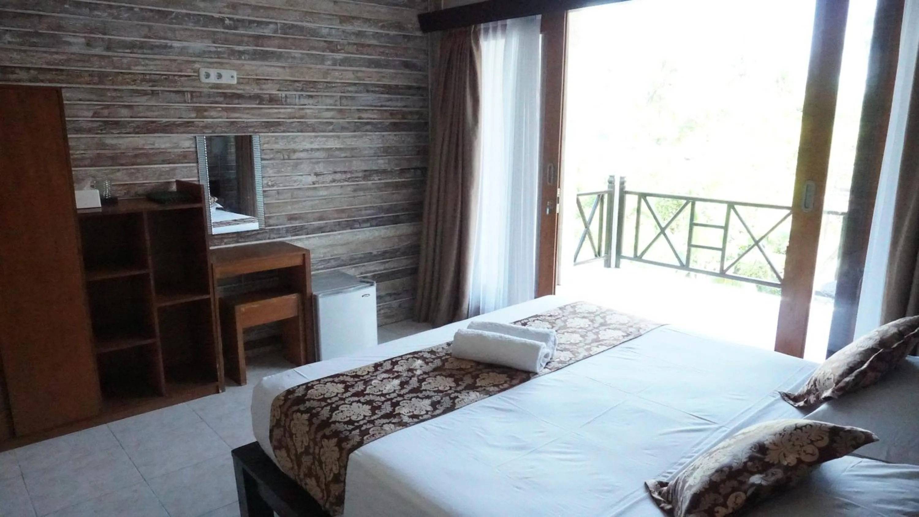Photo of the whole room, Bed in Nyuh Gading Home Stay