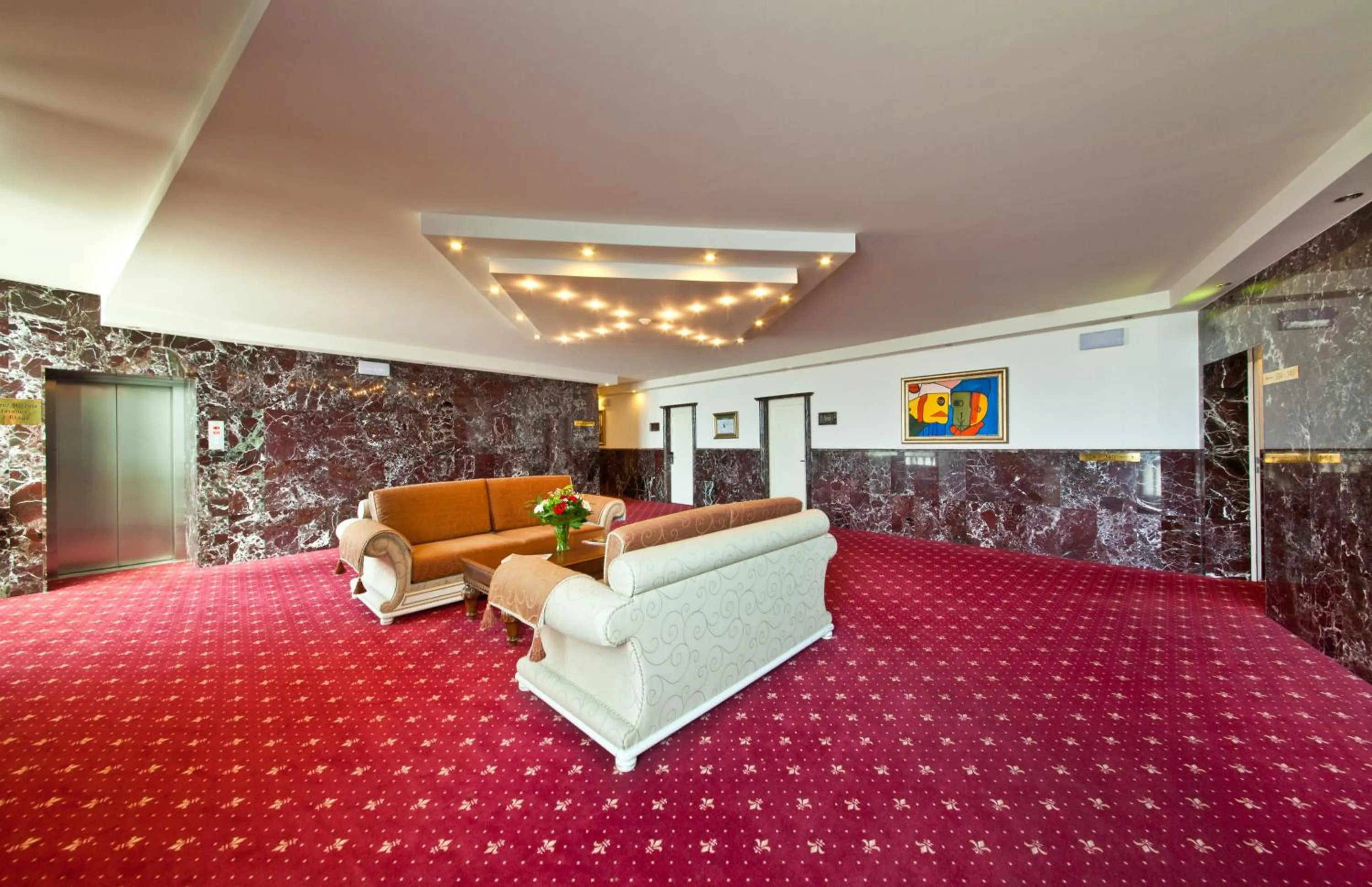 Decorative detail in Hotel Excelsior Dortmund Hauptbahnhof