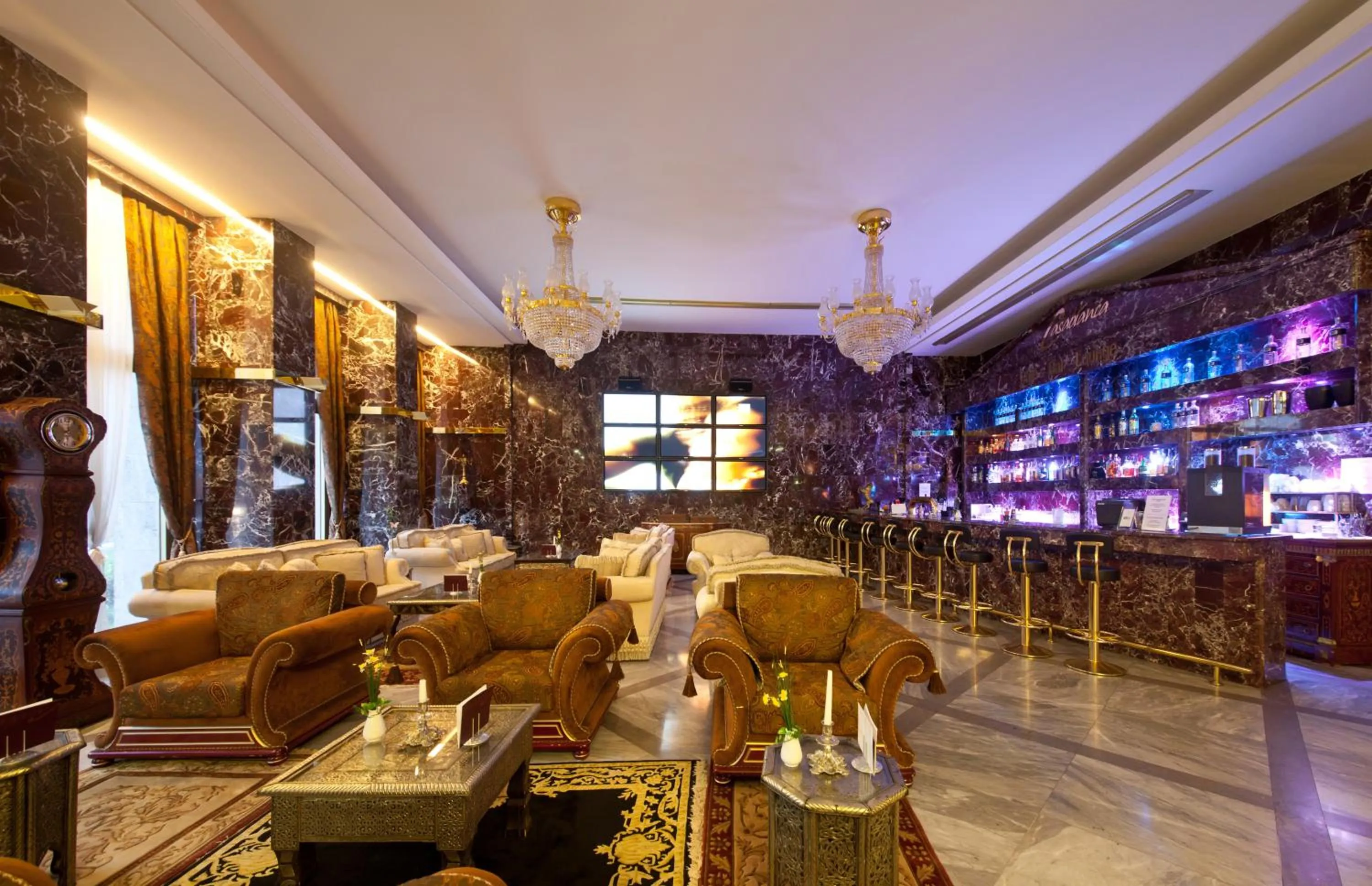 Lounge or bar in Hotel Excelsior Dortmund Hauptbahnhof