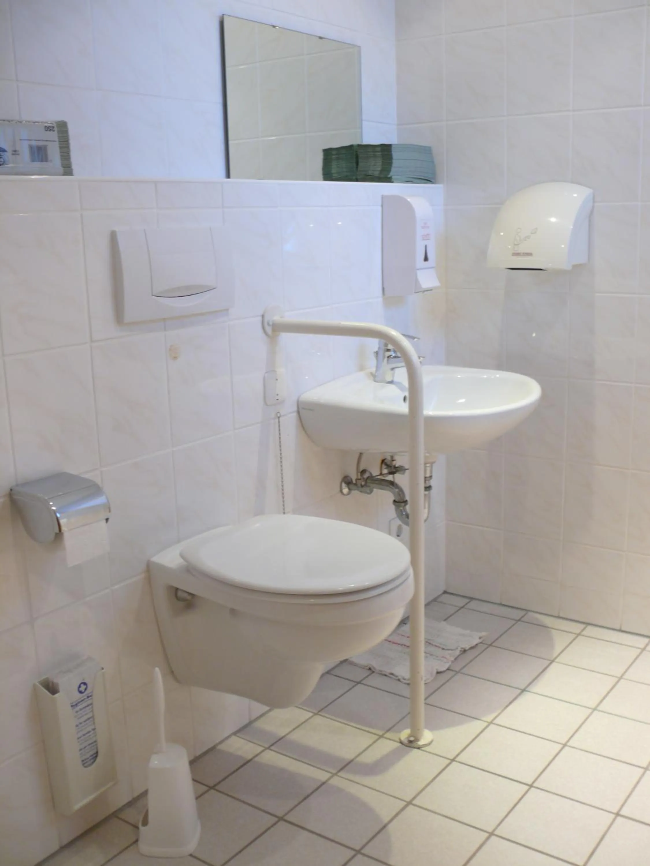 Bathroom in Waldhotel Dornröschenshöh