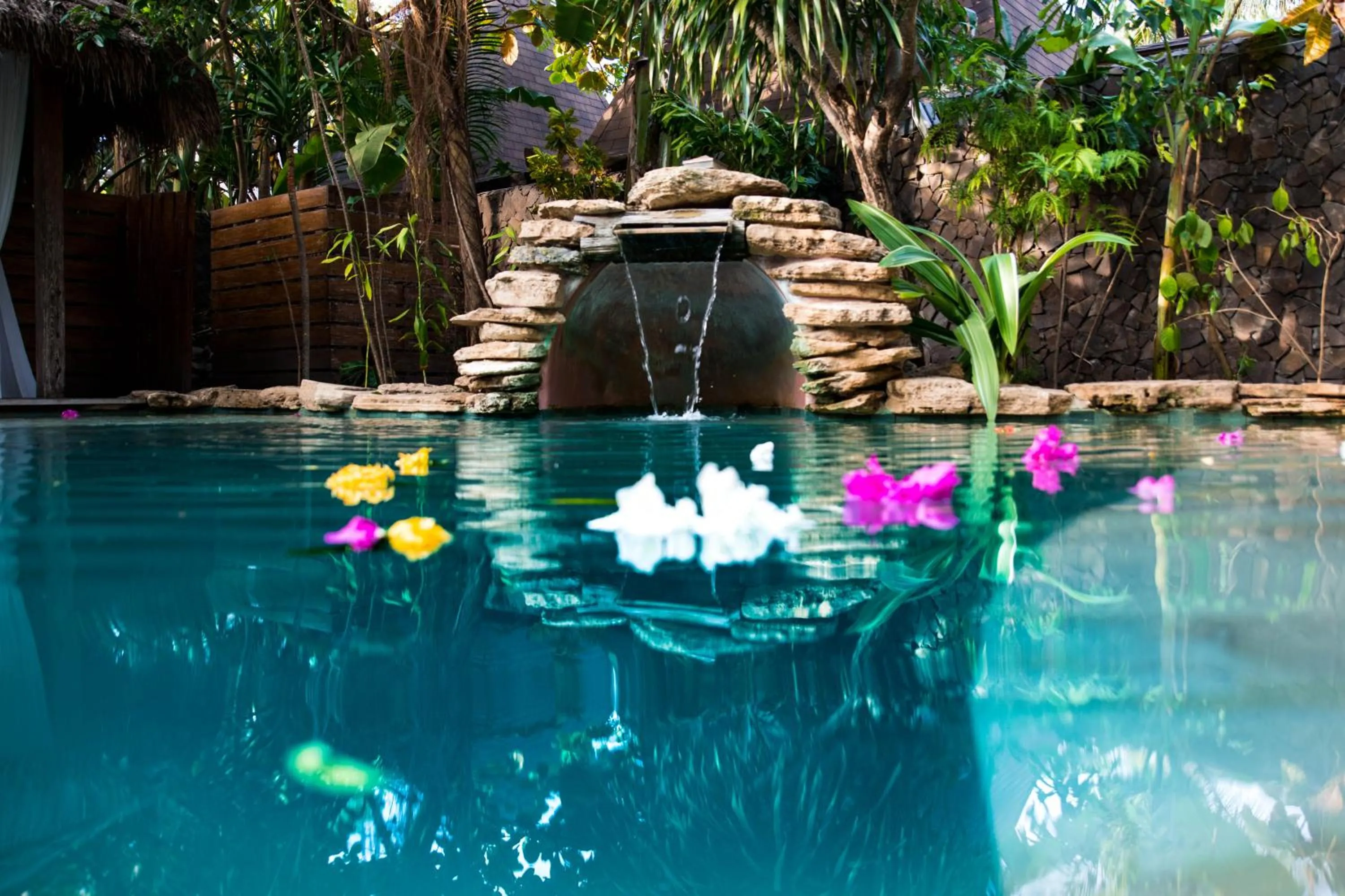 Swimming pool in Villa Bhuvana with private swimming pool