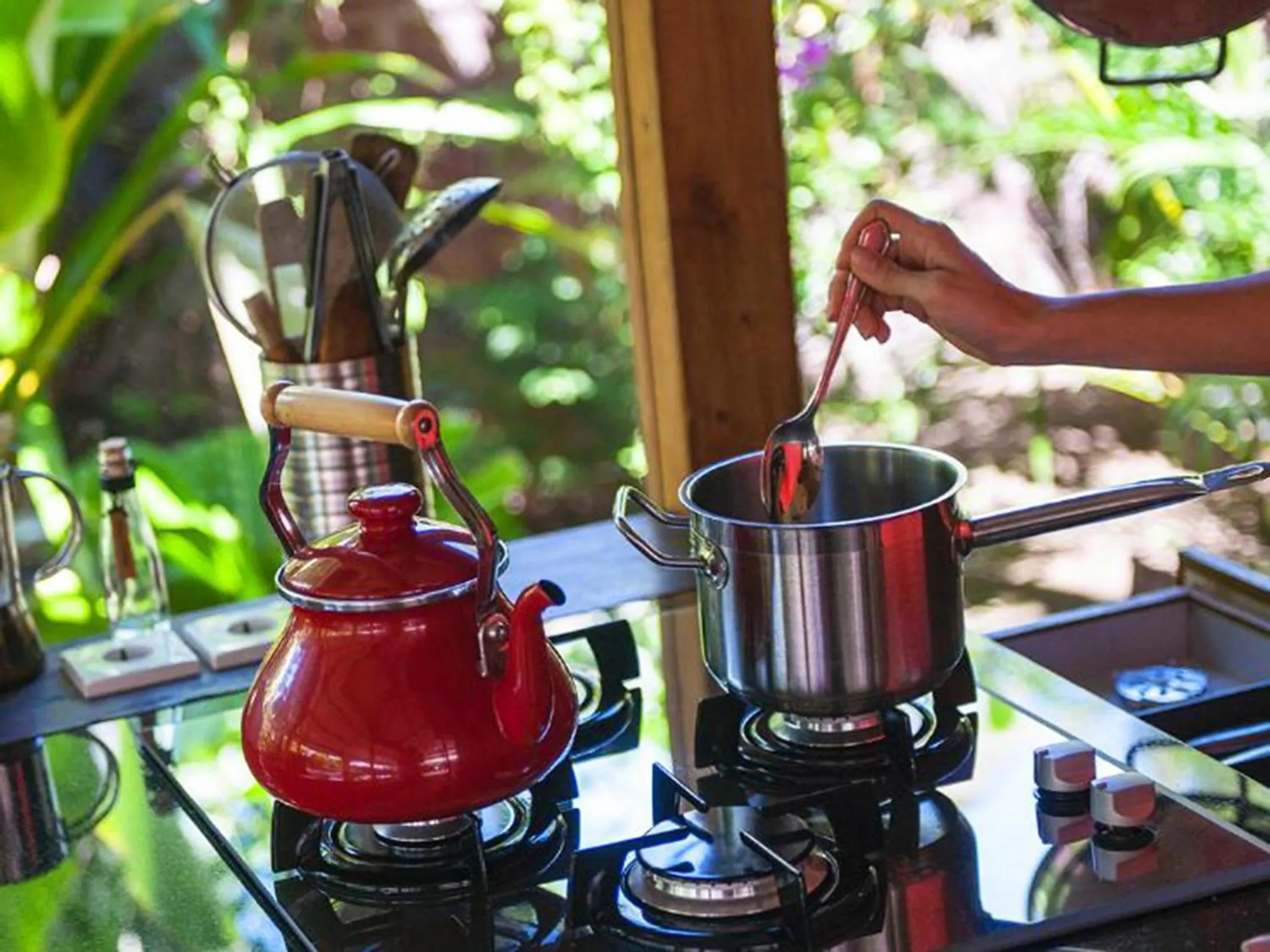 Coffee/tea facilities in Villa Bhuvana with private swimming pool