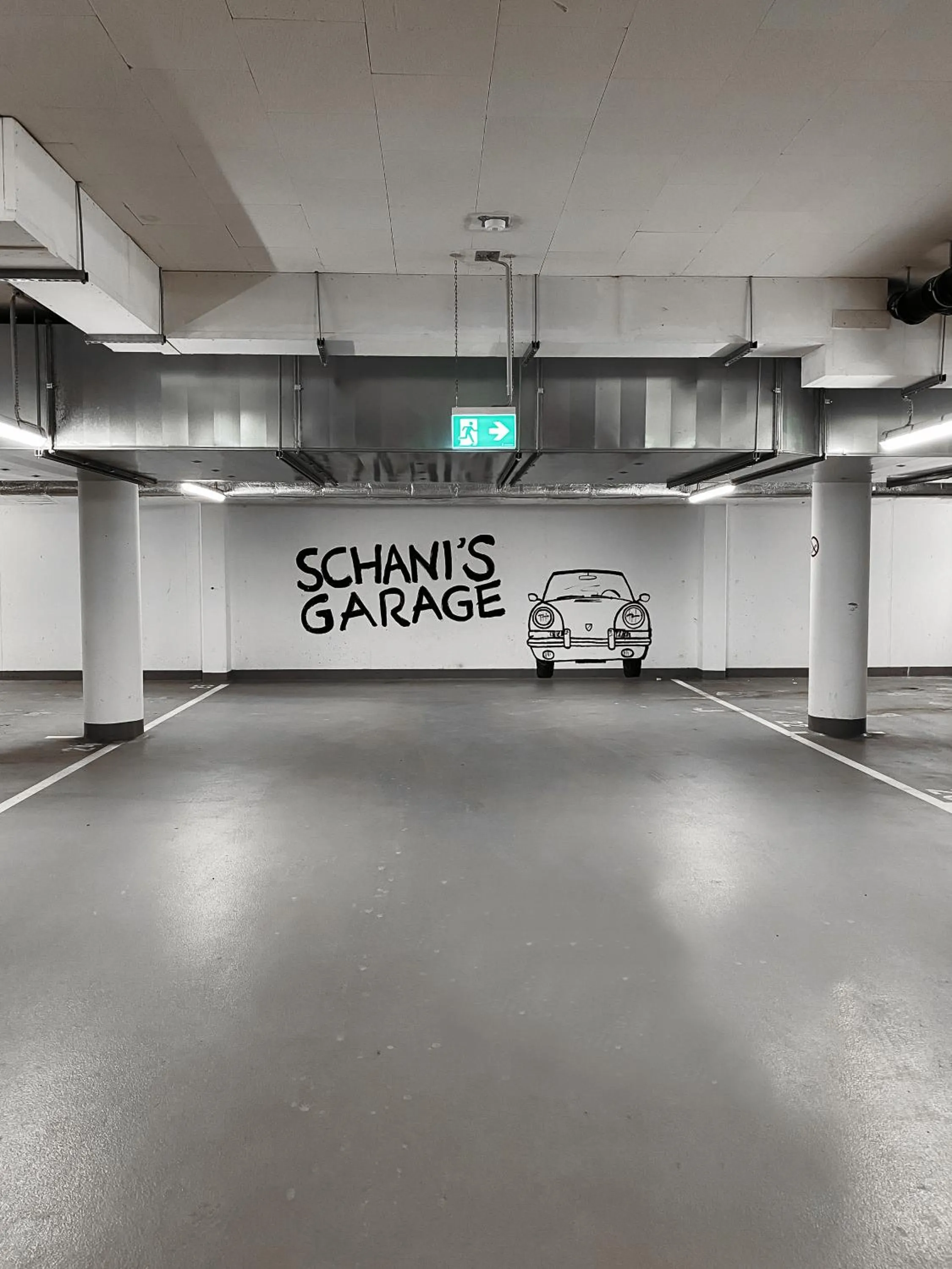 Parking in Hotel Schani Wien Hauptbahnhof