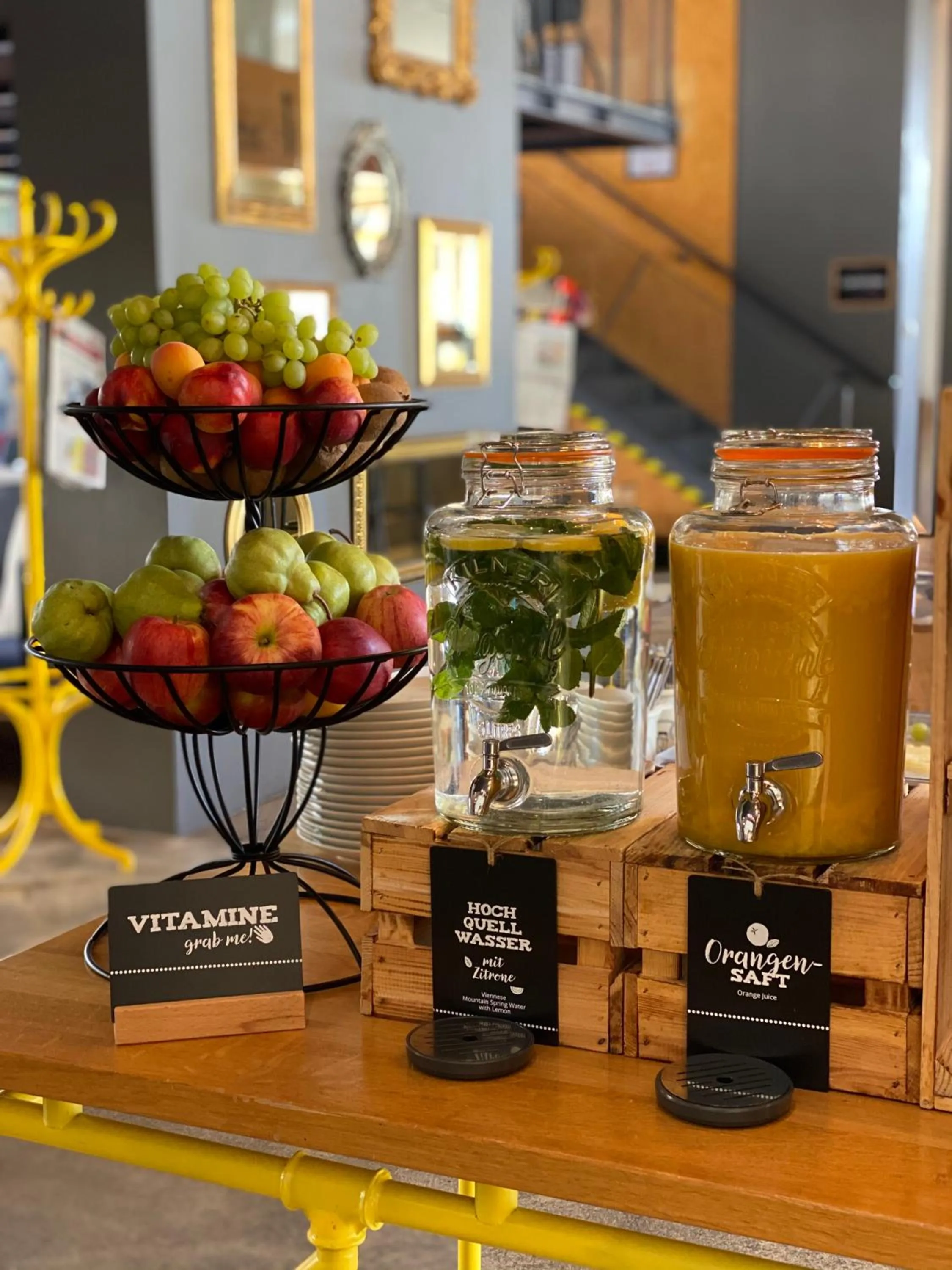 Food and drinks in Hotel Schani Wien Hauptbahnhof