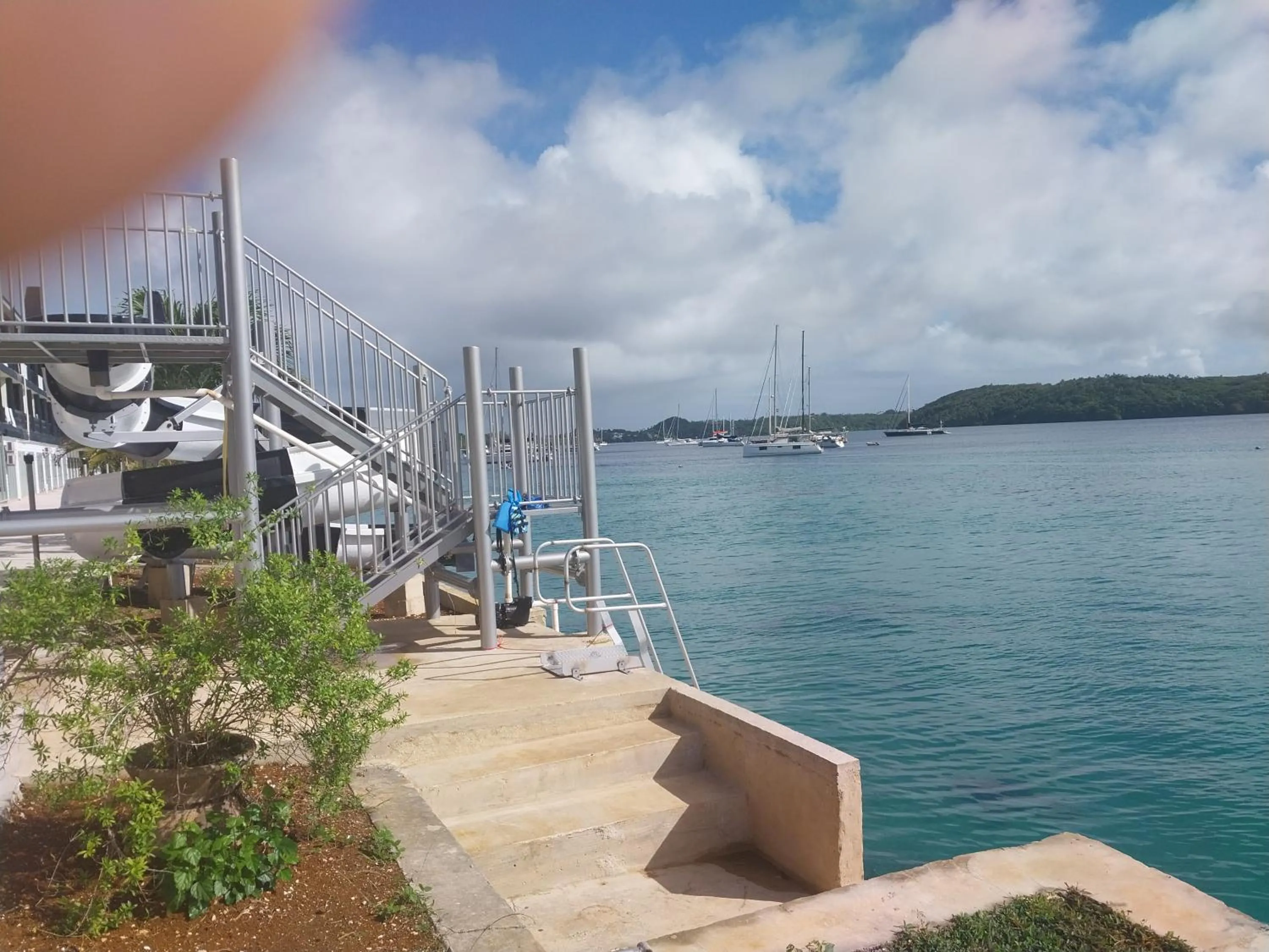 Puataukanave International Hotel