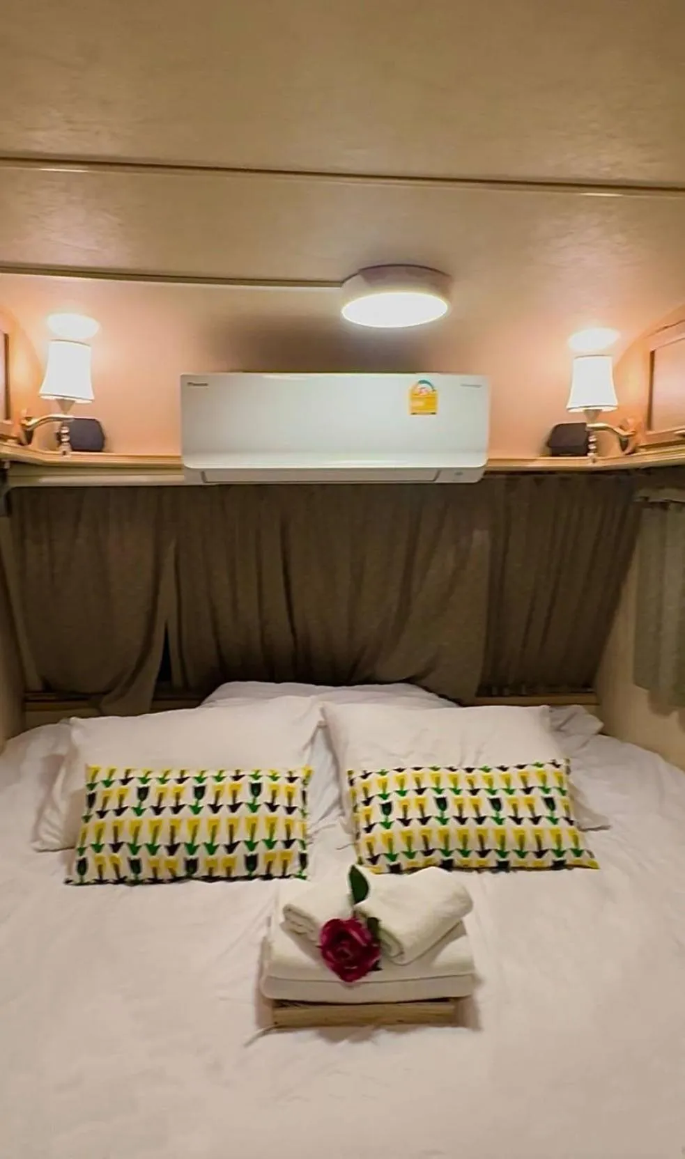 Bed in R resident resort