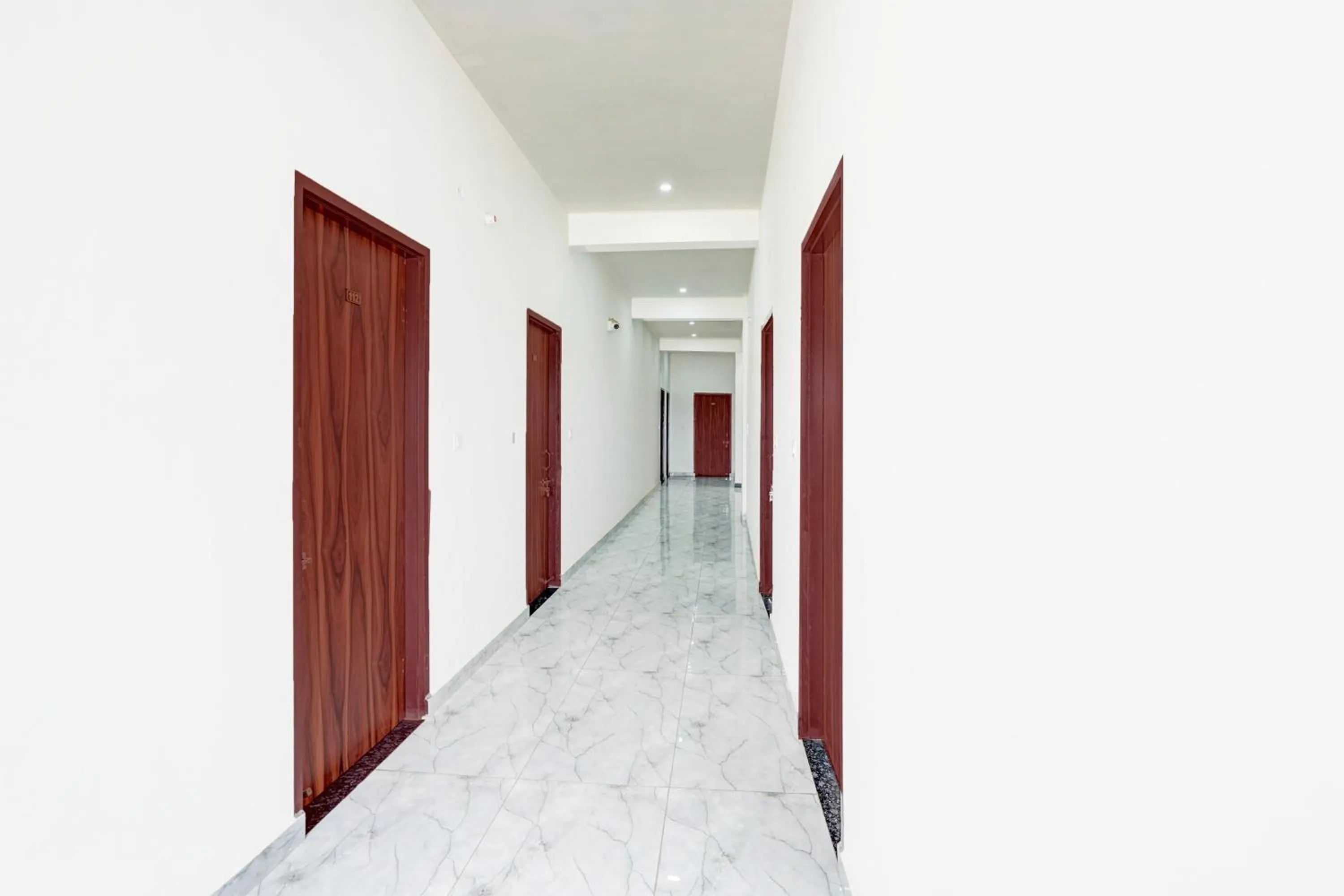 Lobby or reception in Super Hotel O Mehta College And Institute Of Technology Formerly Lara Heritage