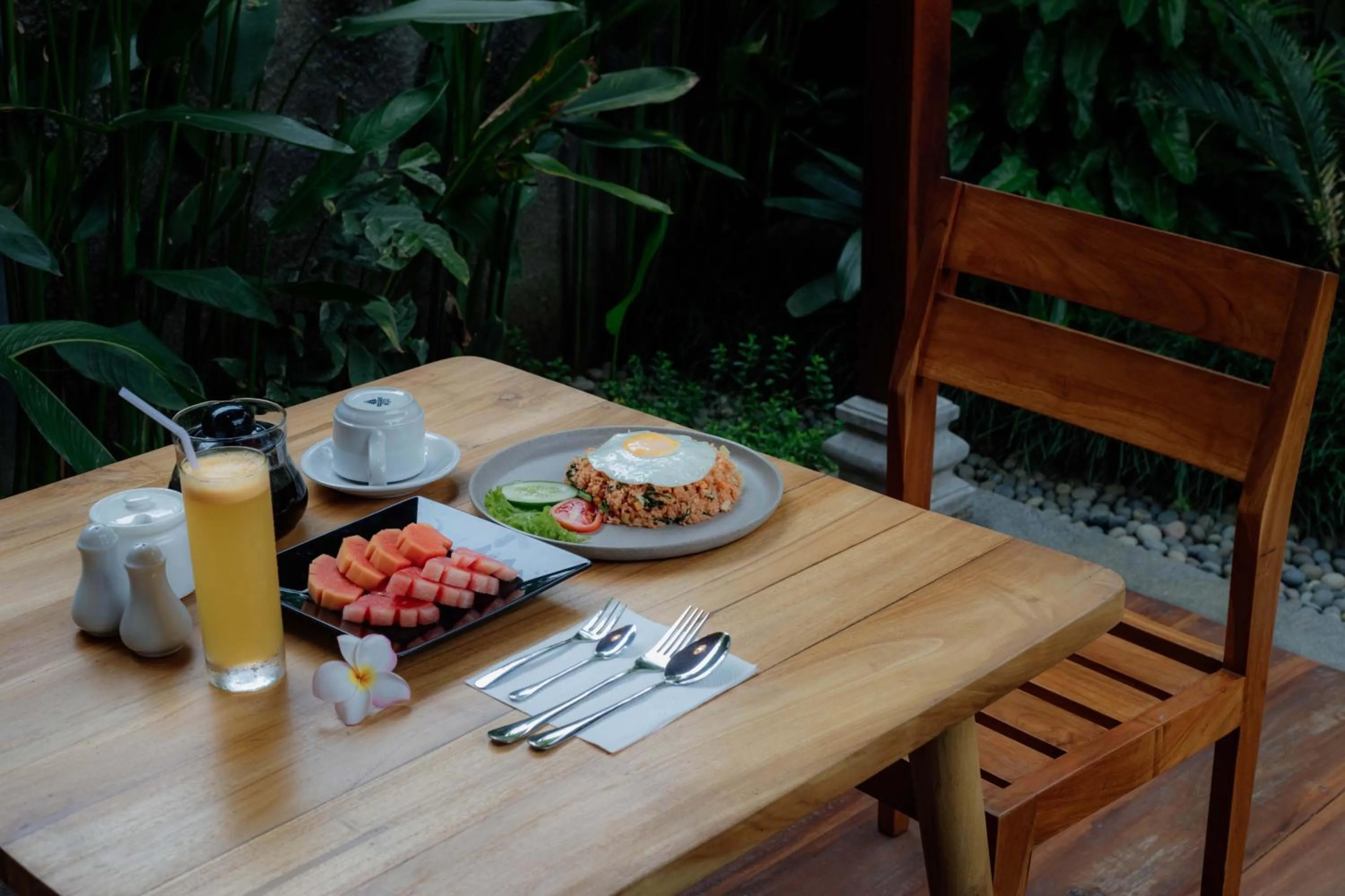 Food and drinks in Puri Arsa Bali