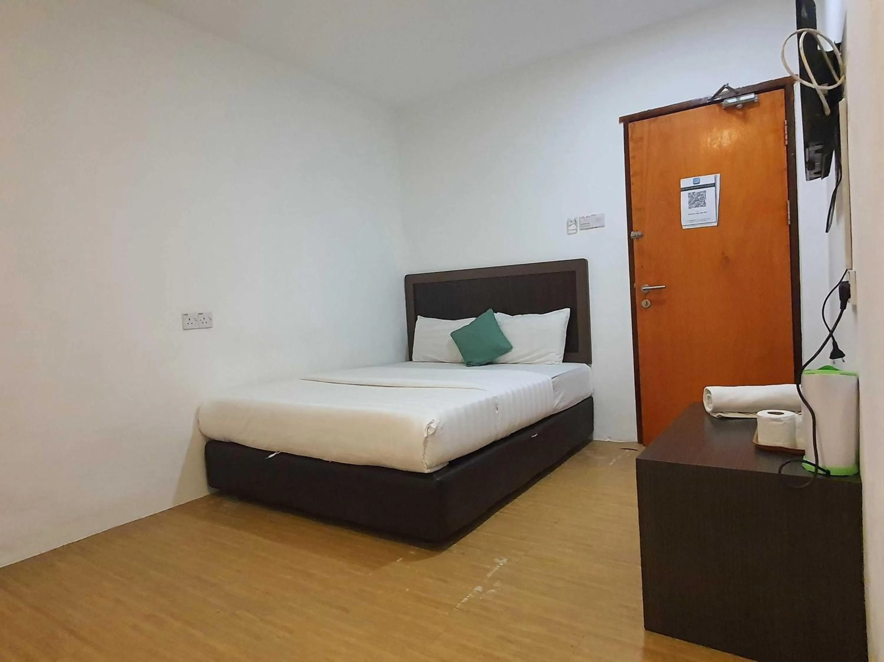 Bedroom in Hotel O Signature Inn Miri