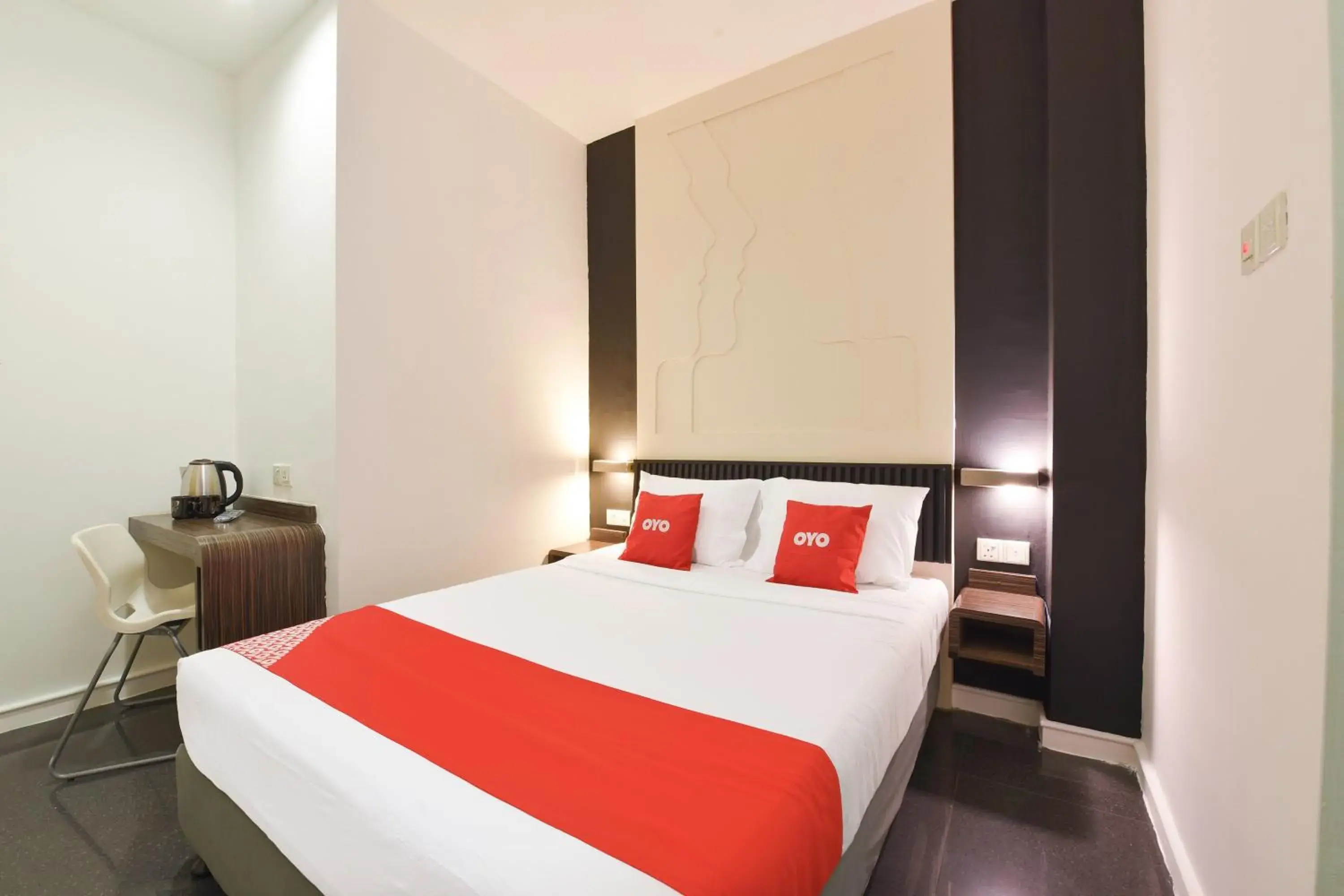 Standard Queen Room - single occupancy in Hotel O Pollodium Chinatown Standard Queen Room - single occupancy in Hotel O Pollodium Chinatown