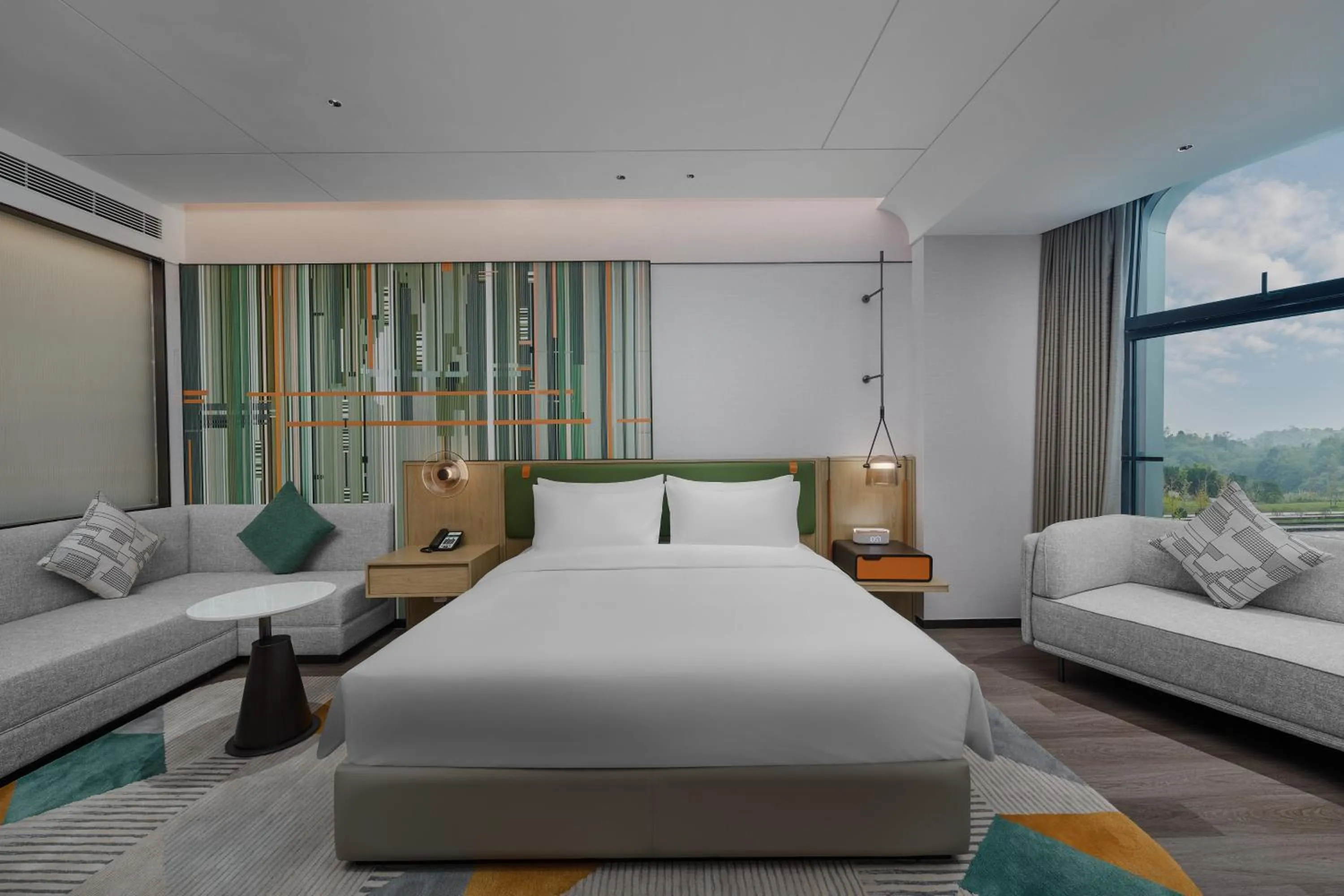 Photo of the whole room, Bed in Holiday Inn Chongqing Science Hall by IHG