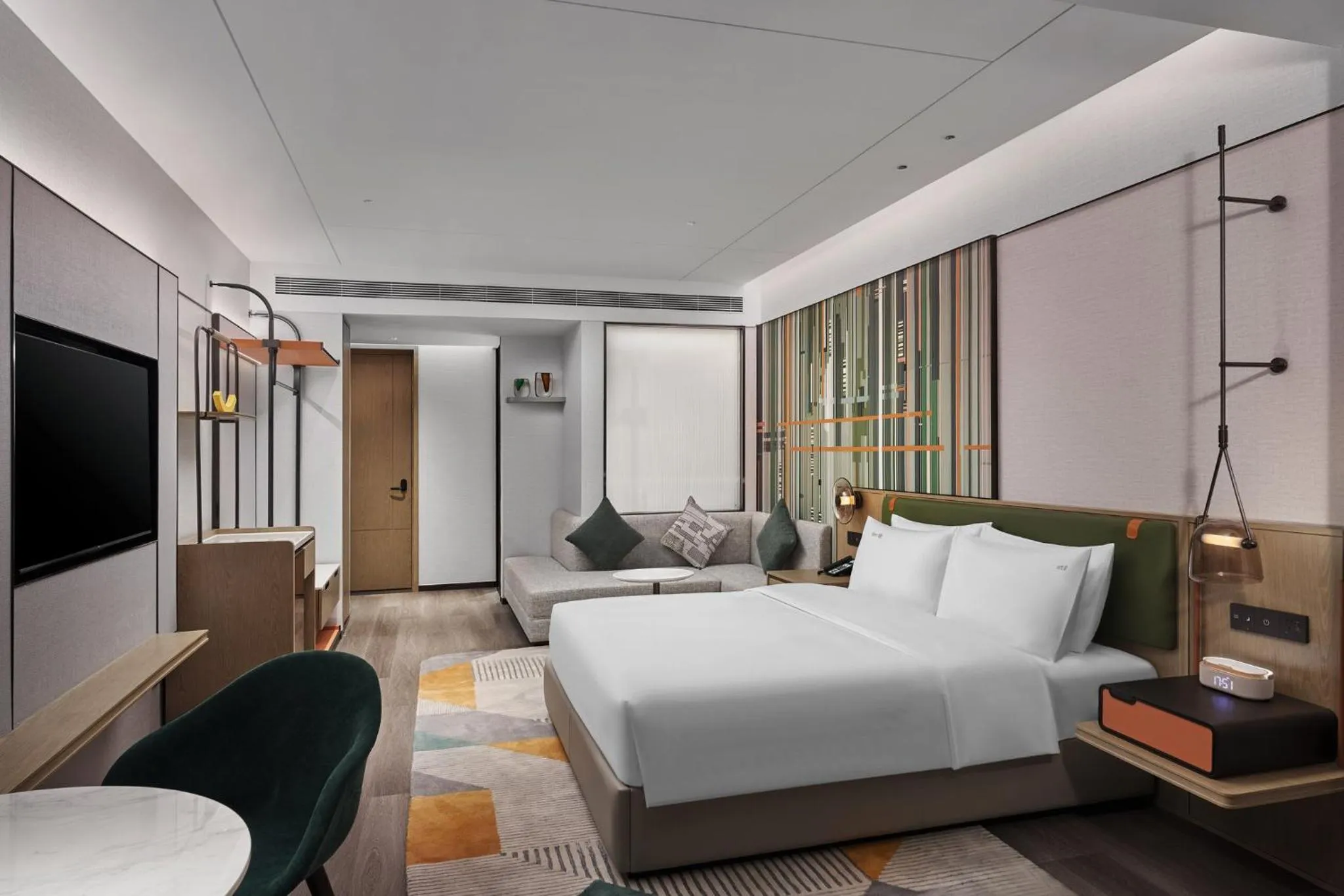 Photo of the whole room, Bed in Holiday Inn Chongqing Science Hall by IHG