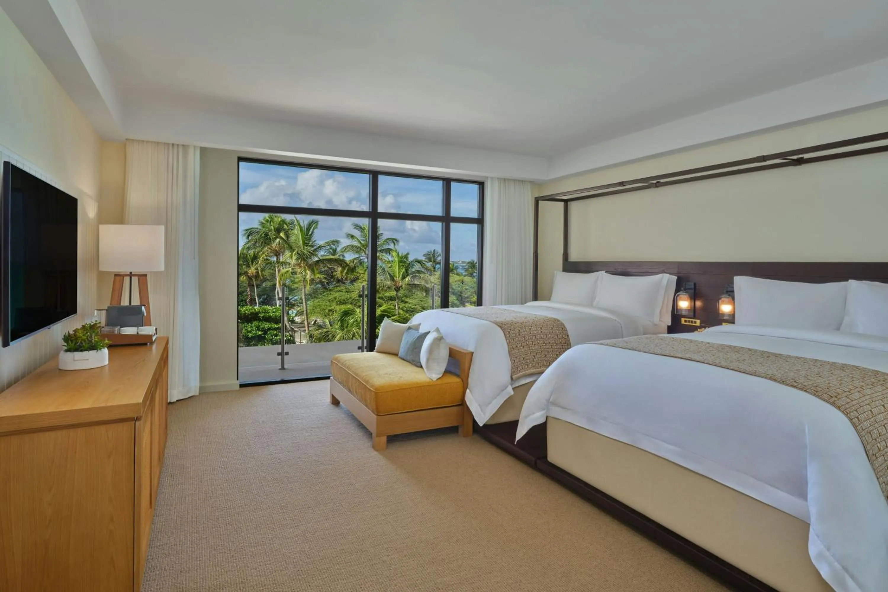 Bedroom, Bed in The St. Regis Aruba Resort