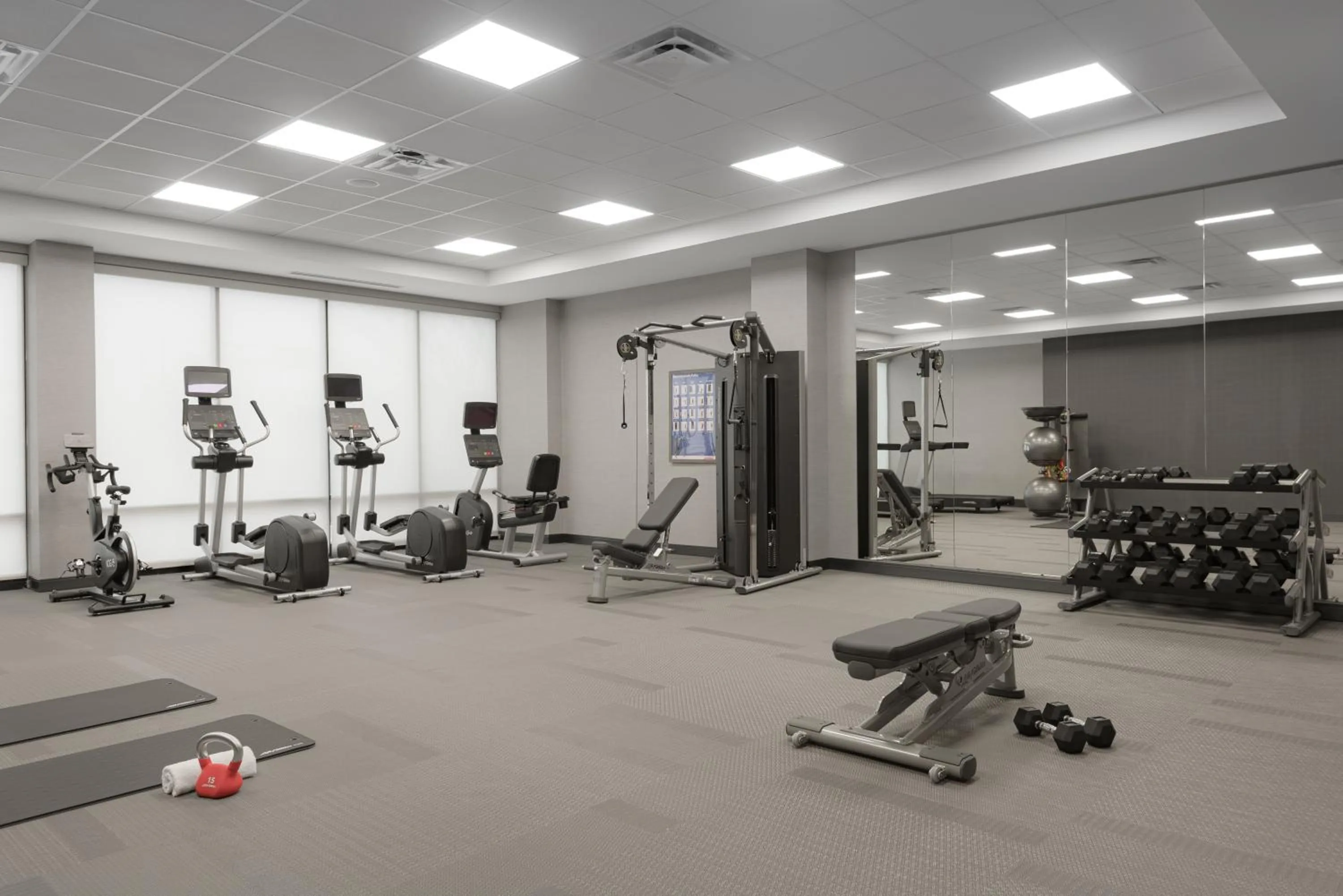 Fitness centre/facilities in TownePlace Suites by Marriott Cincinnati Oakley