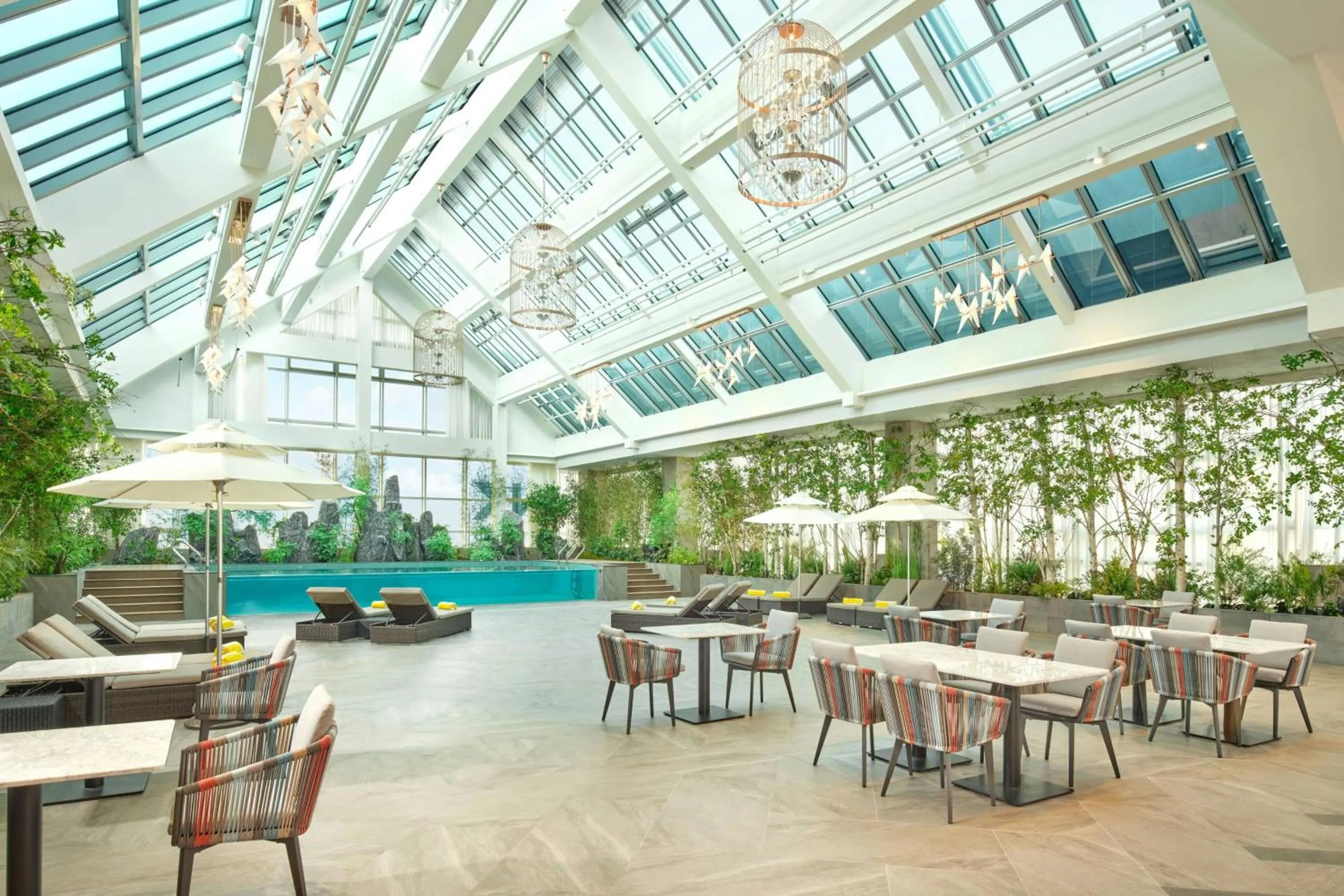 Swimming pool in The Link Seoul, a Tribute Portfolio Hotel